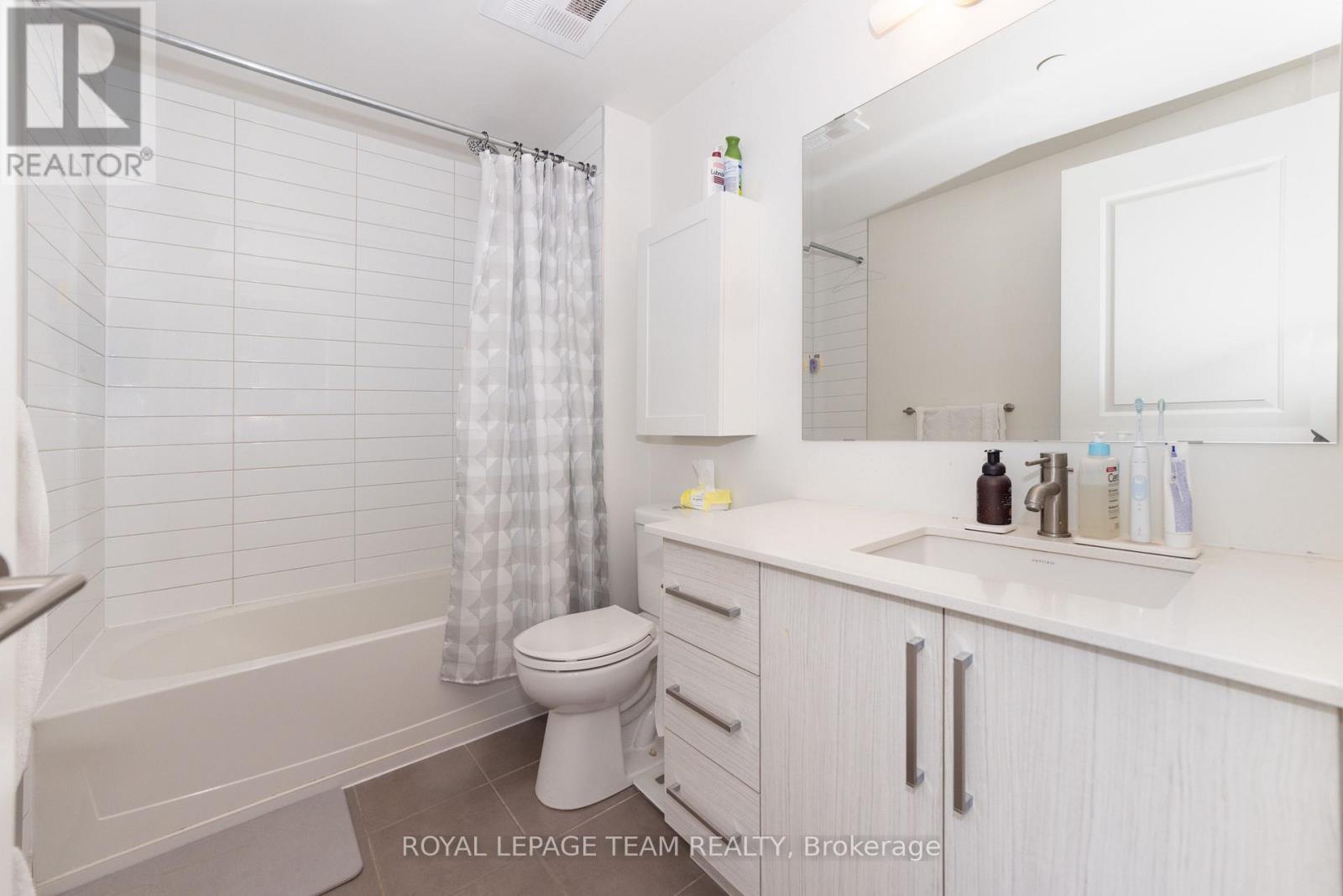 806 - 485 Richmond Road, Ottawa, Ontario  K2A 3W9 - Photo 11 - X12757030