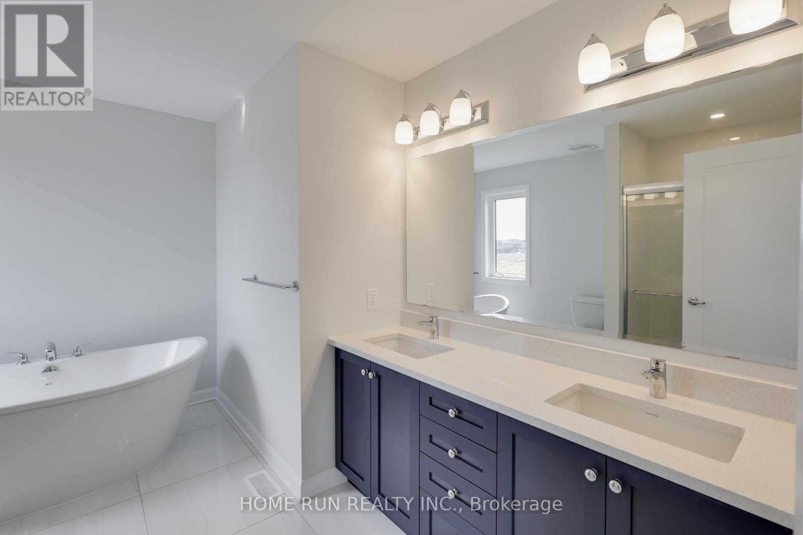 218 Elsie Macgill Walk, Ottawa, Ontario  K2W 0L5 - Photo 28 - X12757310