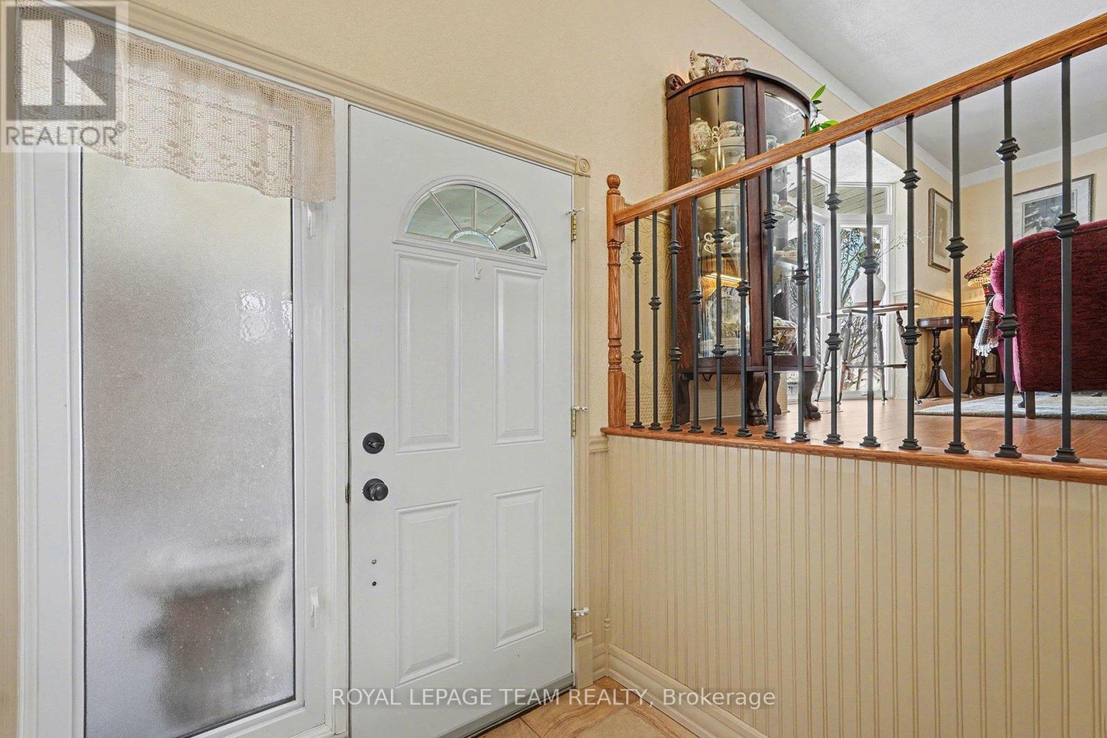 504 Clothier Street E, North Grenville, Ontario  K0G 1J0 - Photo 4 - X12757284