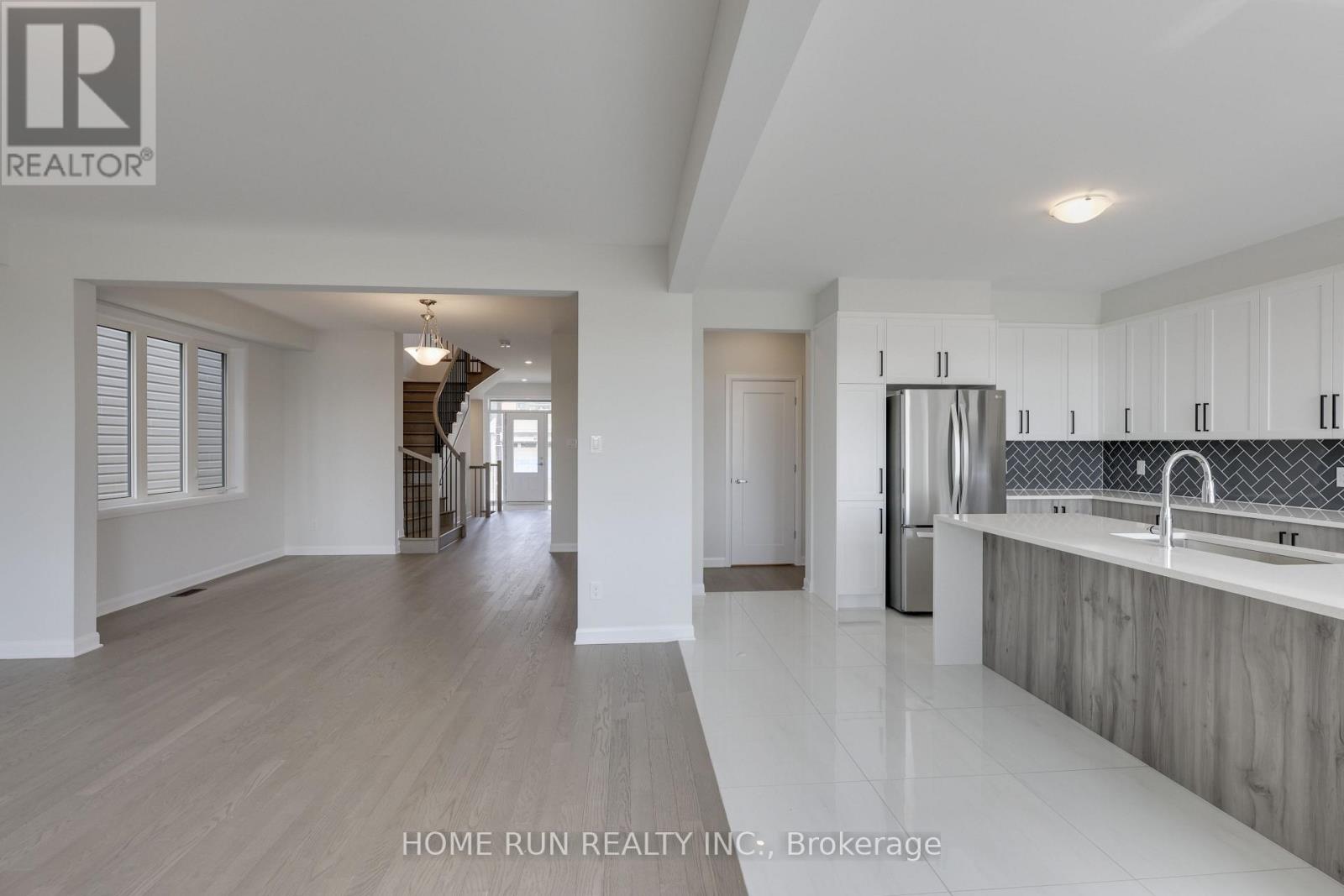 218 Elsie Macgill Walk, Ottawa, Ontario  K2W 0L5 - Photo 11 - X12757310