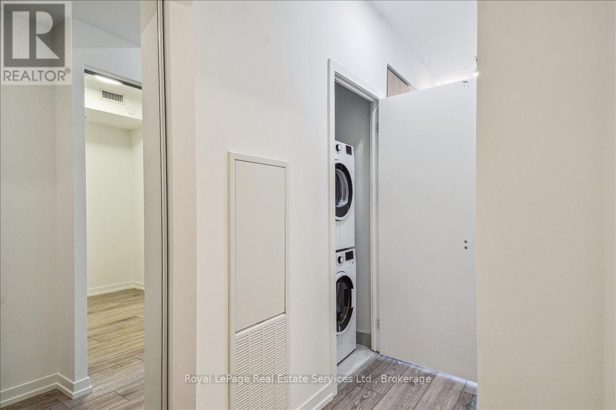 327 - 2020 Bathurst Street, Toronto, Ontario  M5P 0A6 - Photo 17 - C12756600