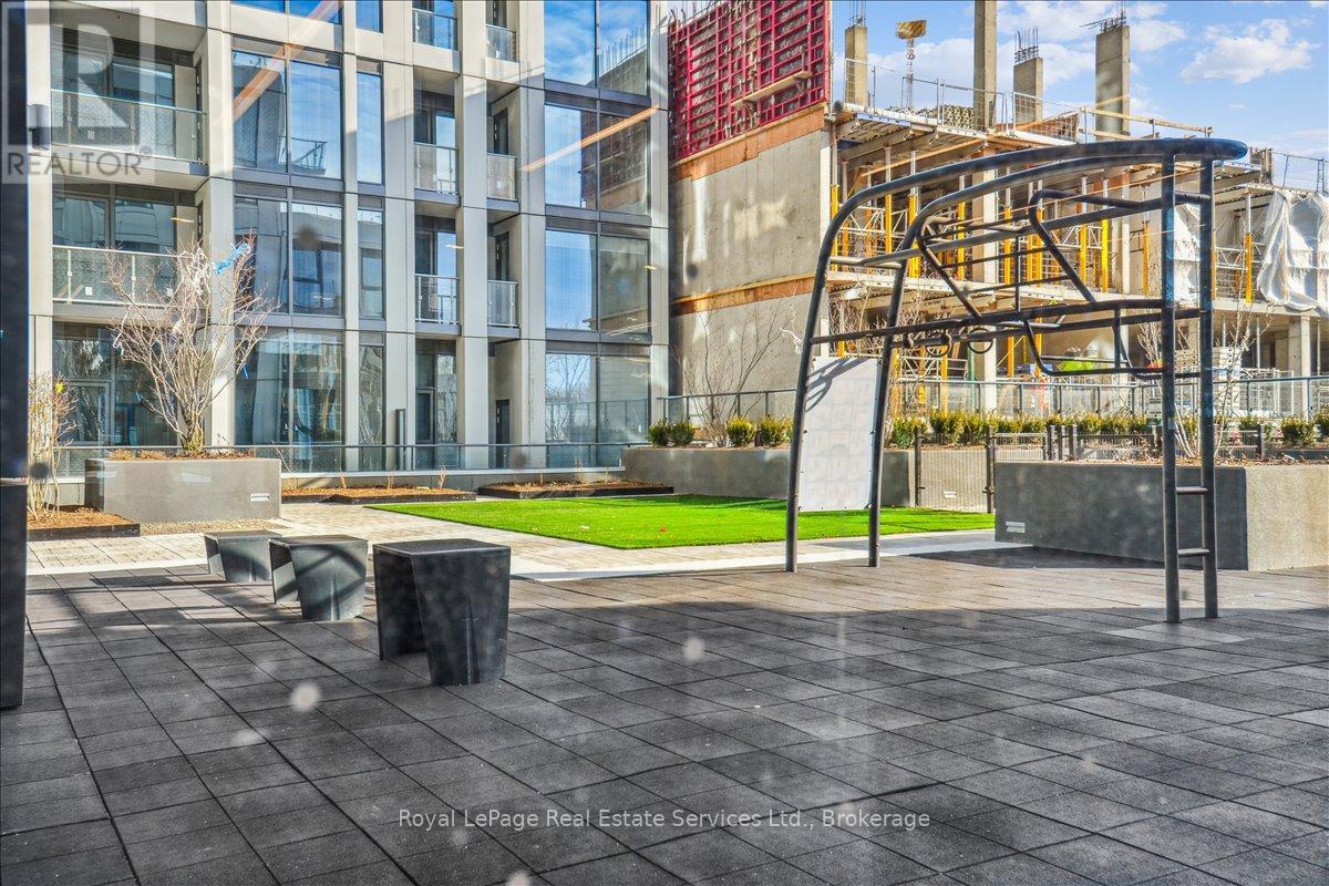 327 - 2020 Bathurst Street, Toronto, Ontario  M5P 0A6 - Photo 31 - C12756600