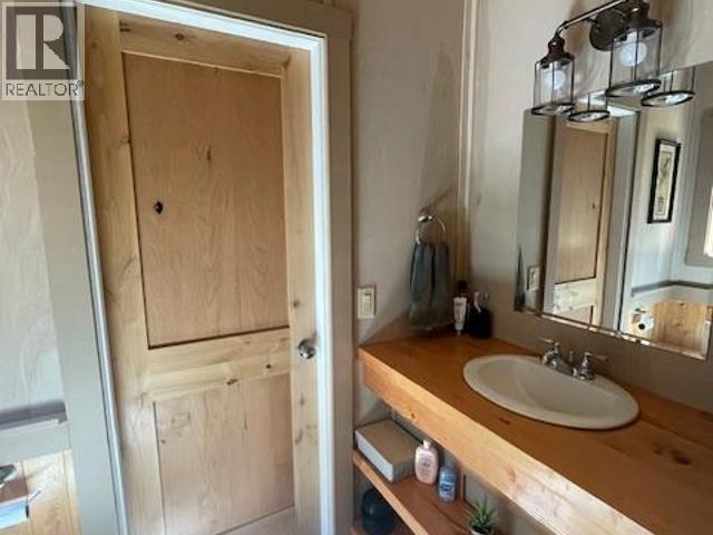 1474 Savary Island Rd, Savary Island, British Columbia  V0N 2G0 - Photo 12 - 19625