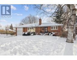 384 STRATHCONA DRIVE, Burlington, Ontario