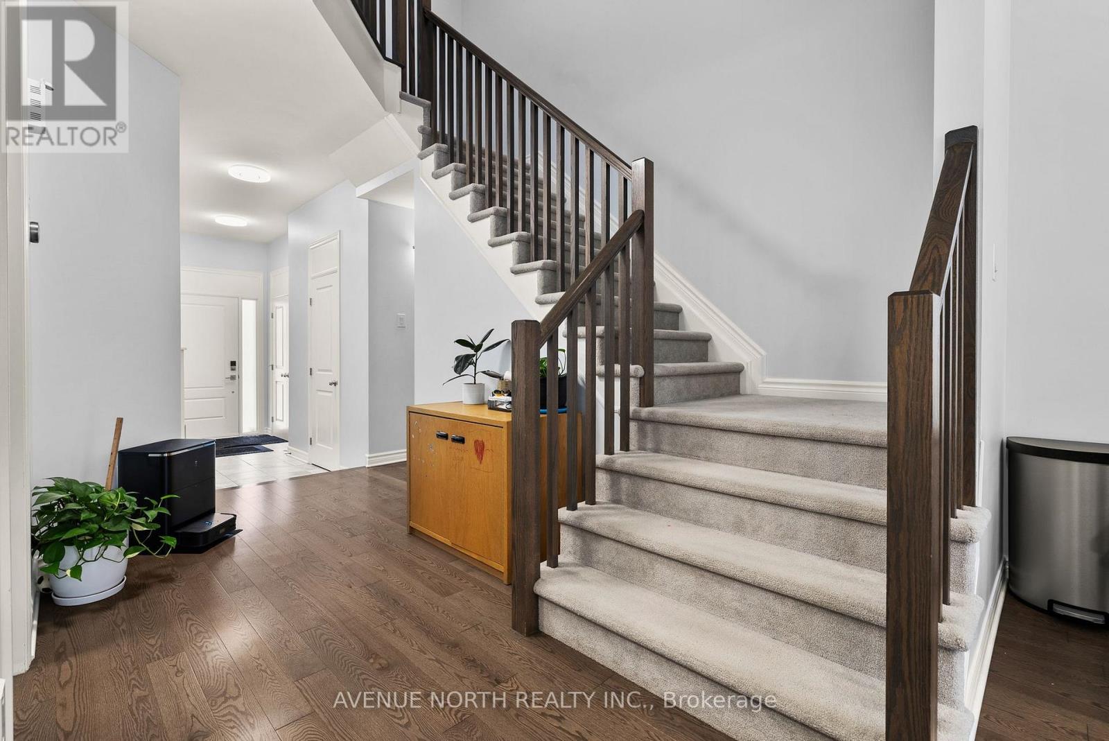 119 Eric Maloney Way, Ottawa, Ontario  K1T 0R2 - Photo 6 - X12757428