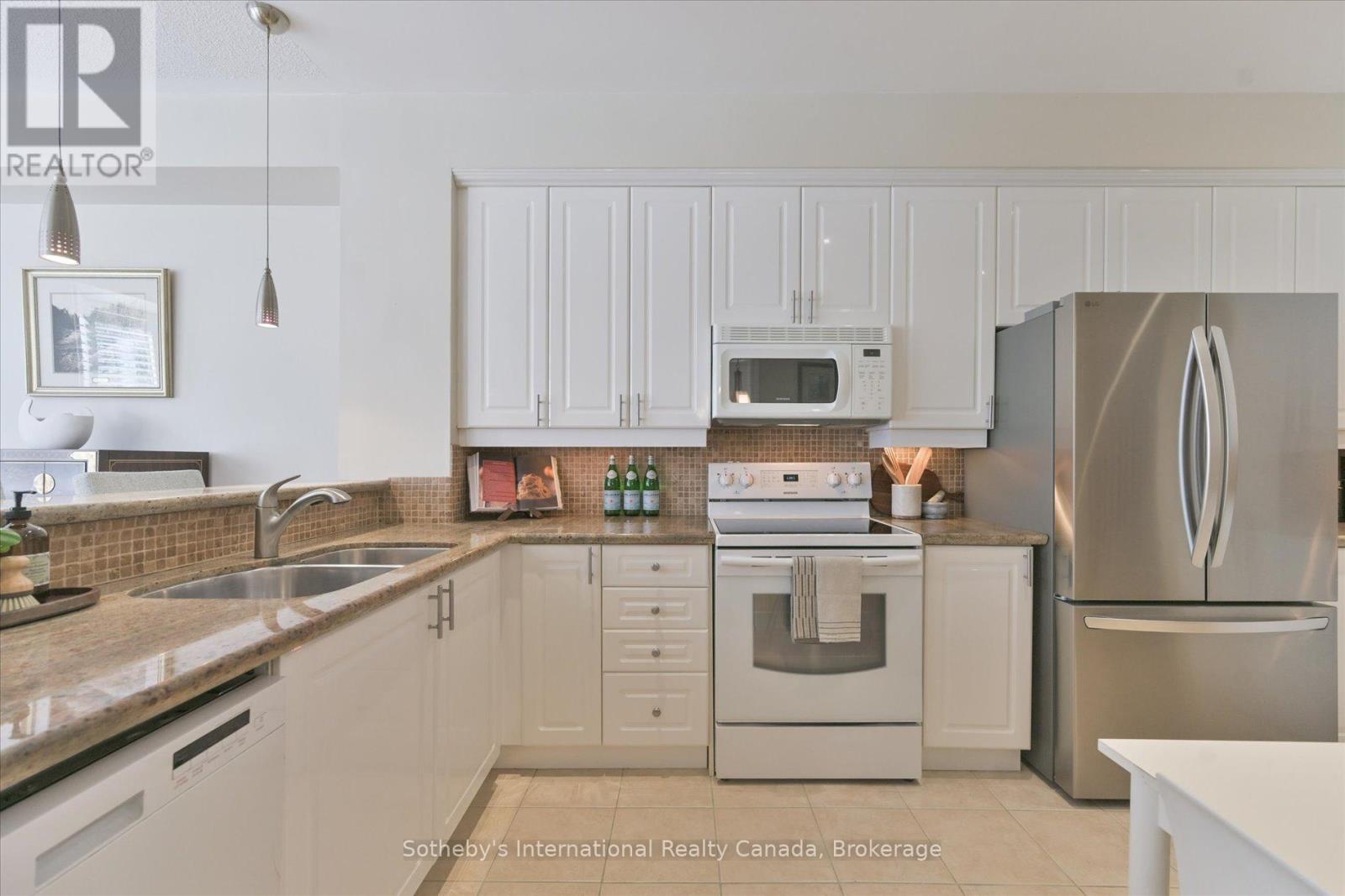 21 - 300 Ravineview Way, Oakville (Wc Wedgewood Creek), Ontario  L6H 7J1 - Photo 13 - W12757884