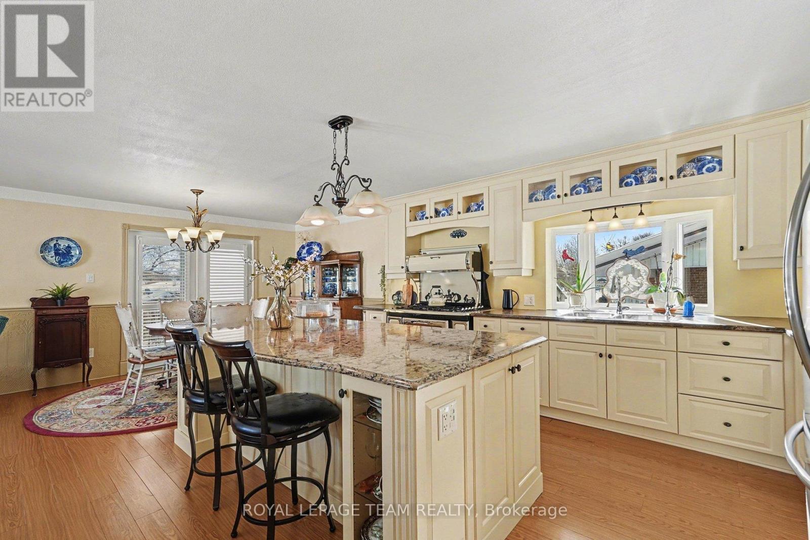 504 Clothier Street E, North Grenville, Ontario  K0G 1J0 - Photo 9 - X12757284