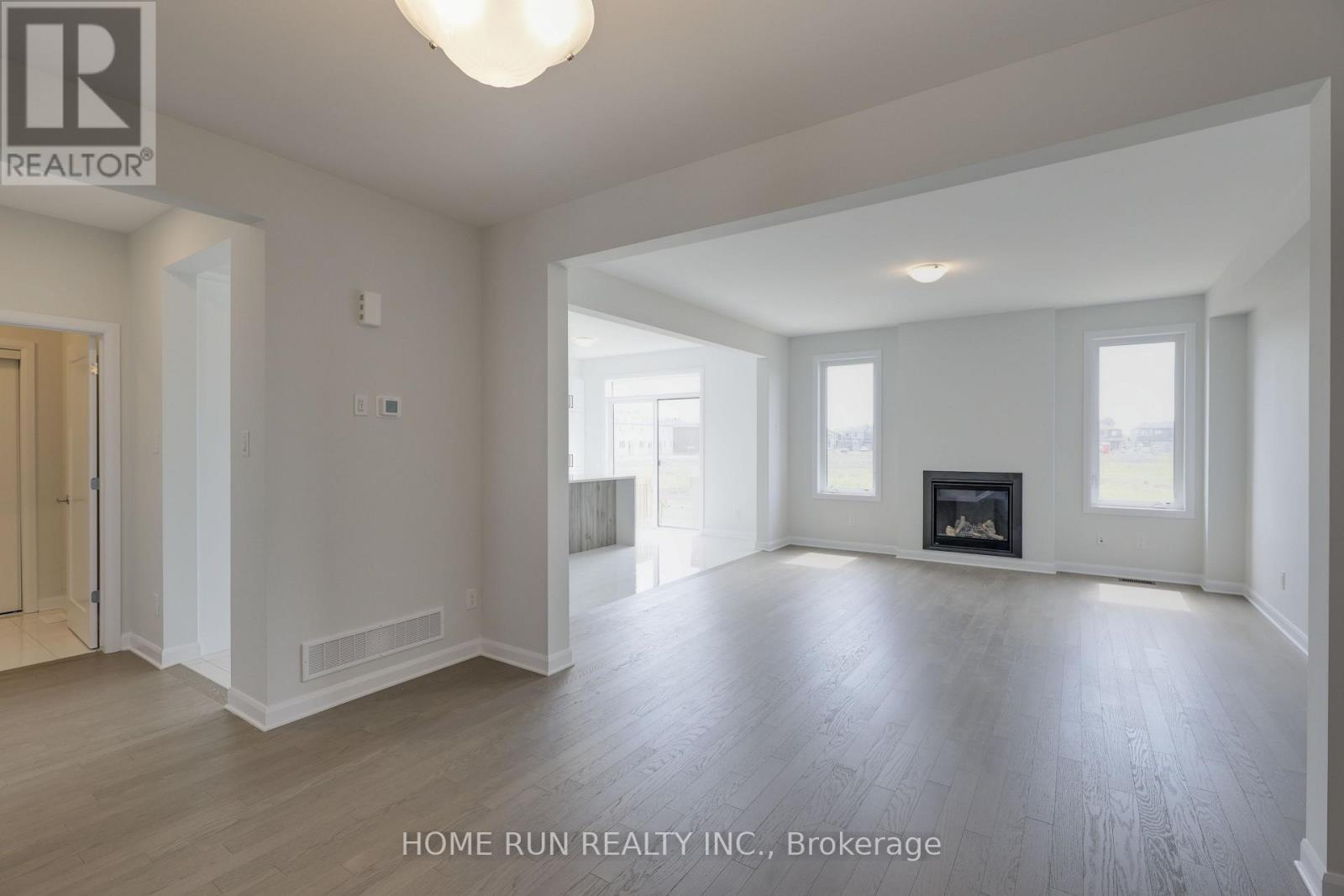 218 Elsie Macgill Walk, Ottawa, Ontario  K2W 0L5 - Photo 6 - X12757310