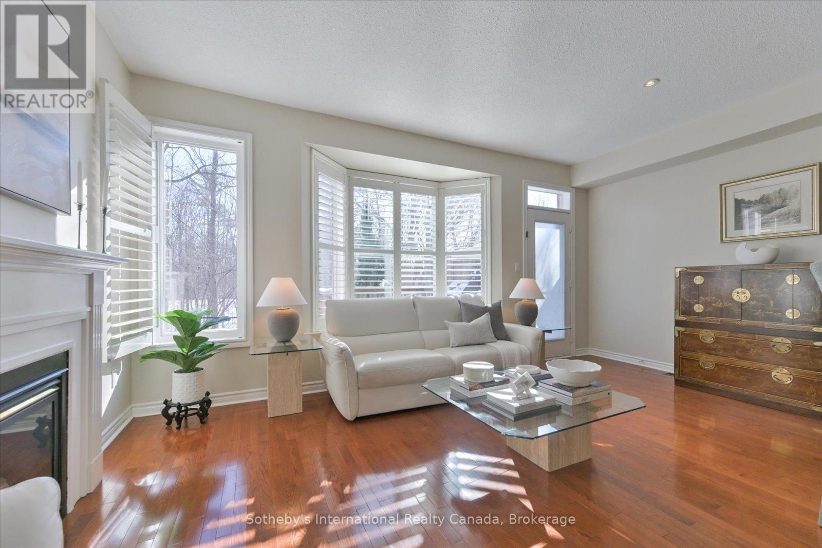 21 - 300 Ravineview Way, Oakville (Wc Wedgewood Creek), Ontario  L6H 7J1 - Photo 7 - W12757884