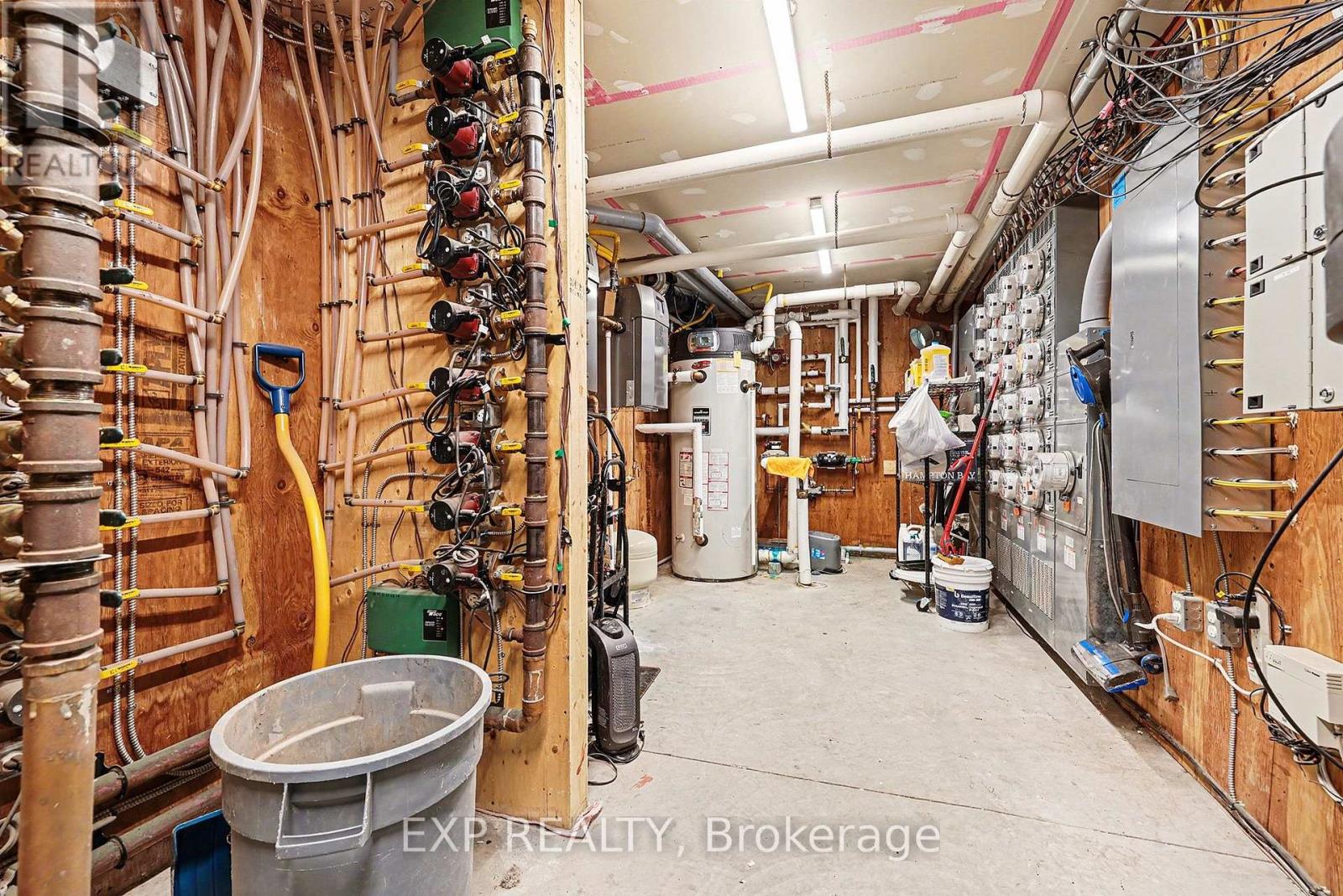 322 Honeyborne Street, Mississippi Mills, Ontario  K0A 1A0 - Photo 9 - X12757566