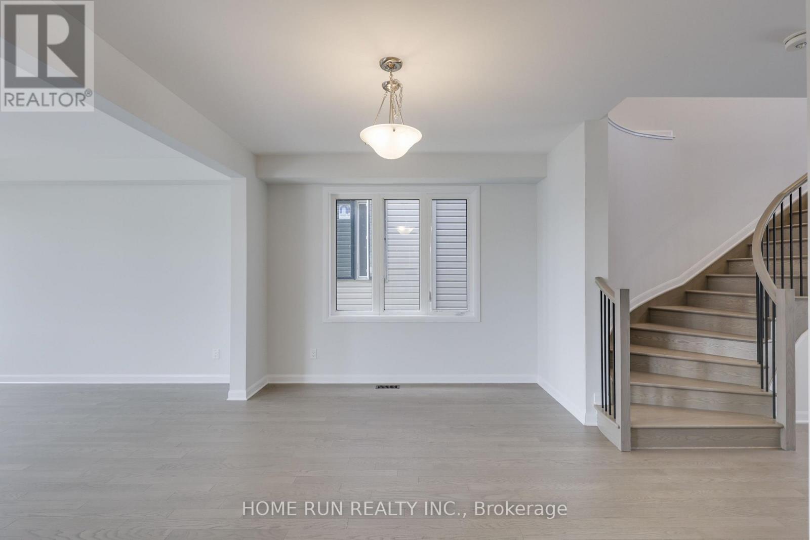 218 Elsie Macgill Walk, Ottawa, Ontario  K2W 0L5 - Photo 7 - X12757310