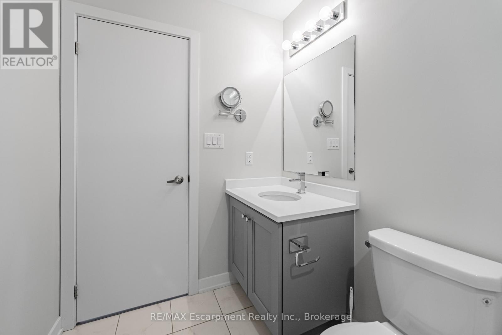 18 - 590 North Service Road, Hamilton, Ontario  L8E 0K5 - Photo 30 - X12756792