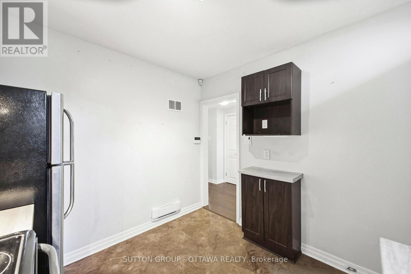 1654 Abbey Road, Ottawa, Ontario  K1G 0H3 - Photo 6 - X12757422