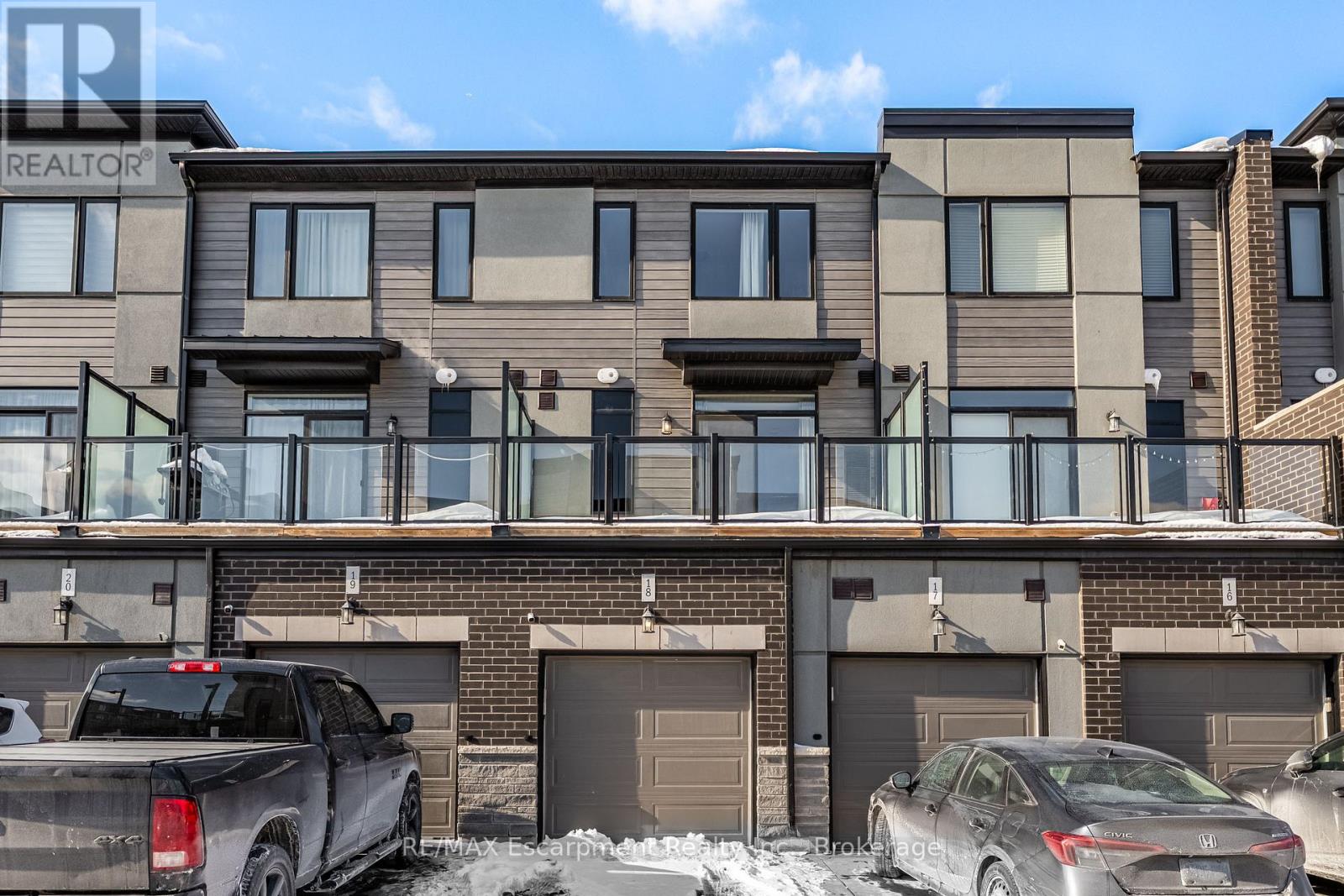 18 - 590 North Service Road, Hamilton, Ontario  L8E 0K5 - Photo 4 - X12756792