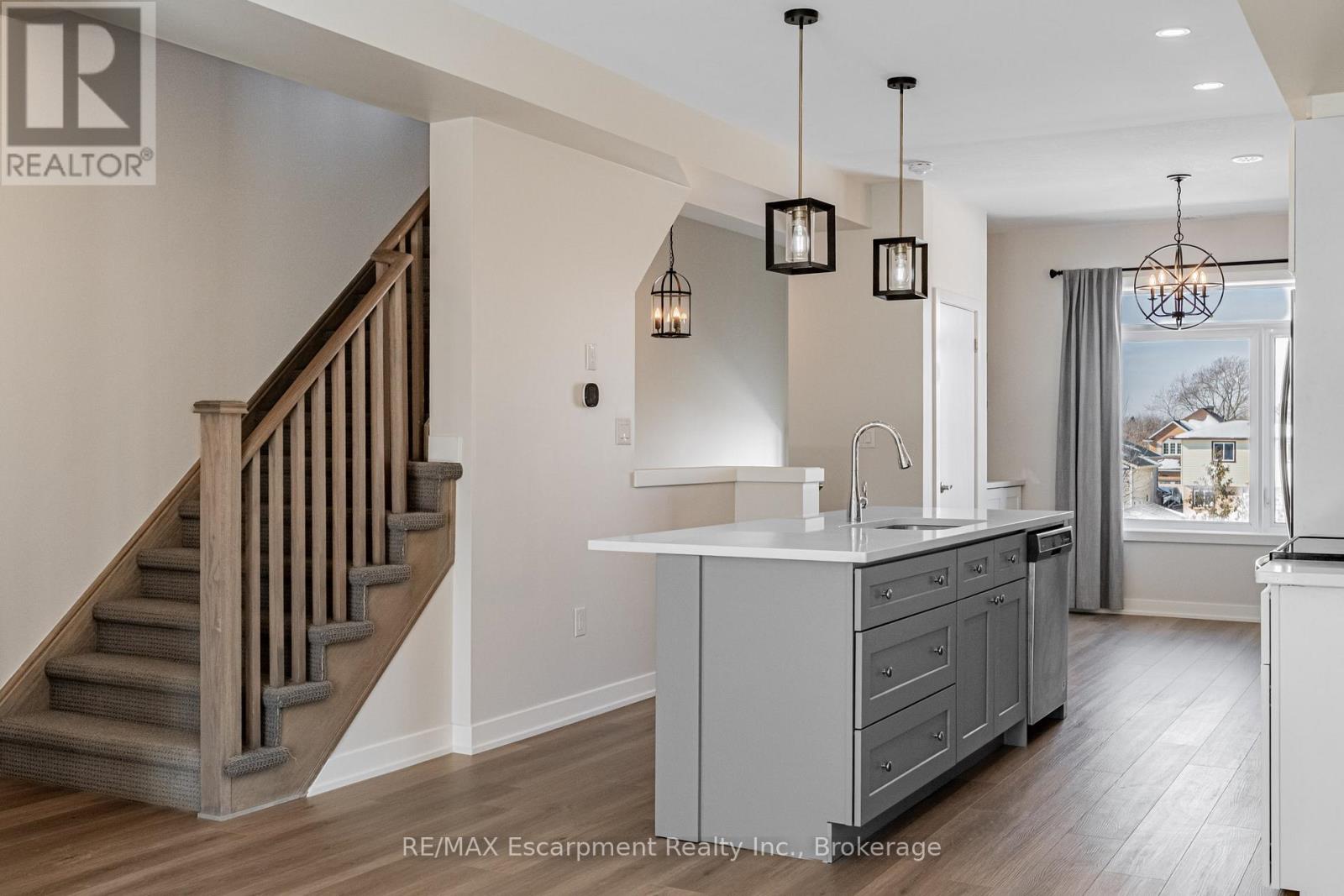 18 - 590 North Service Road, Hamilton, Ontario  L8E 0K5 - Photo 16 - X12756792