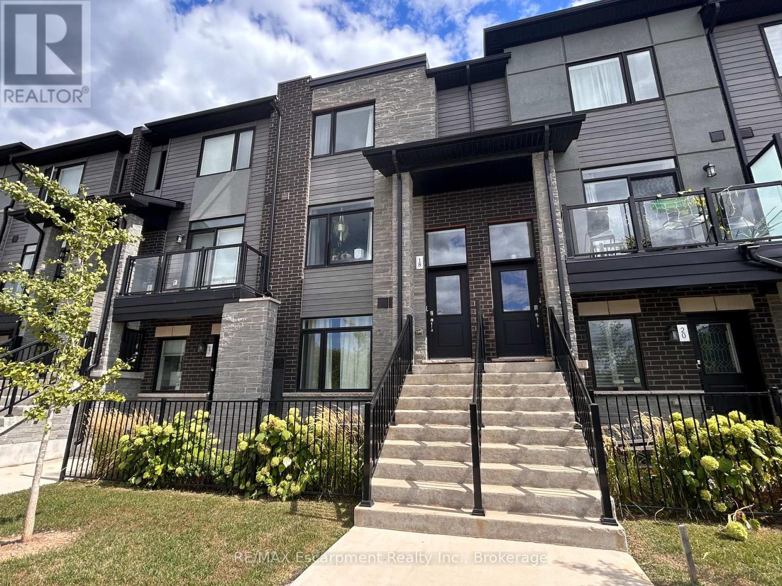 18 - 590 North Service Road, Hamilton, Ontario  L8E 0K5 - Photo 2 - X12756792