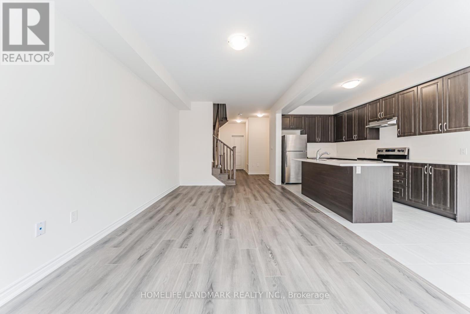 85 Jonkman Boulevard, Bradford West Gwillimbury (Bradford), Ontario  L3Z 4J9 - Photo 12 - N12757788