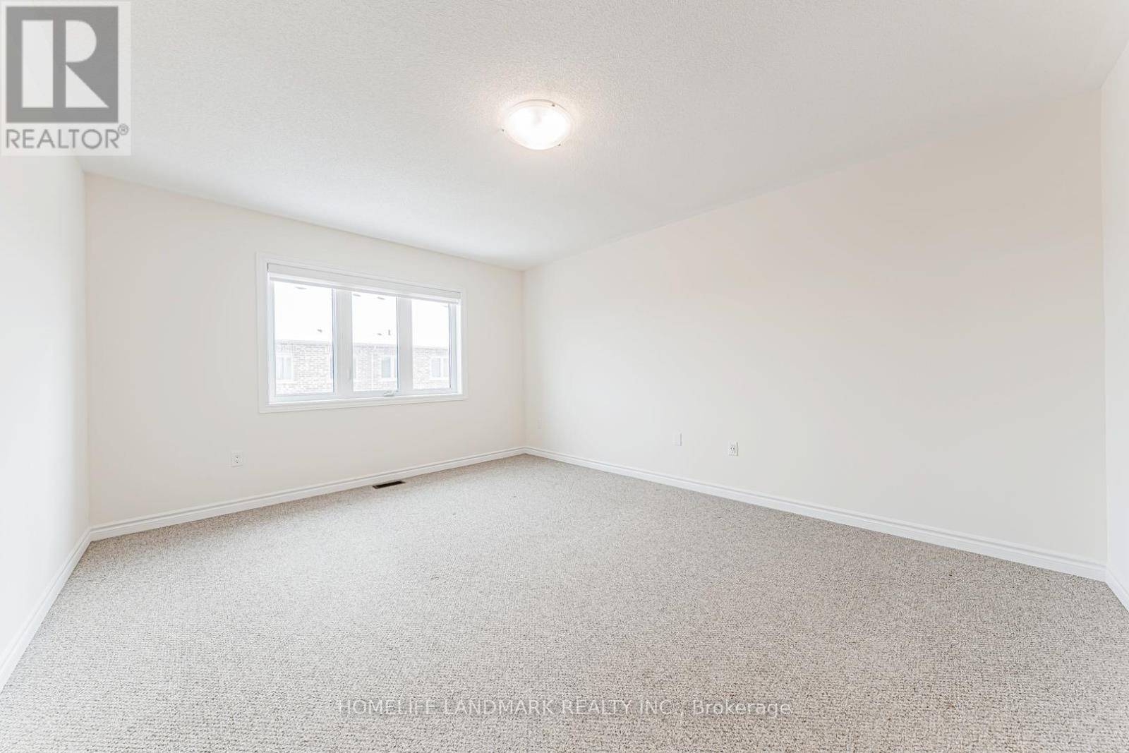 85 Jonkman Boulevard, Bradford West Gwillimbury (Bradford), Ontario  L3Z 4J9 - Photo 19 - N12757788