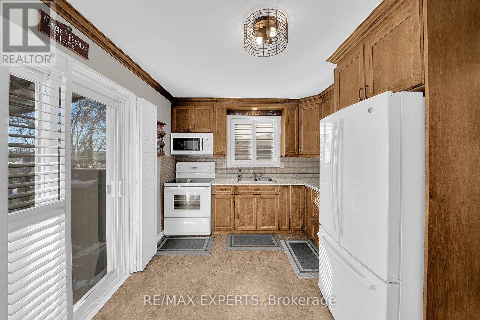 266 Britannia Avenue, Bradford West Gwillimbury (Bradford), Ontario  L3Z 1A7 - Photo 15 - N12757804