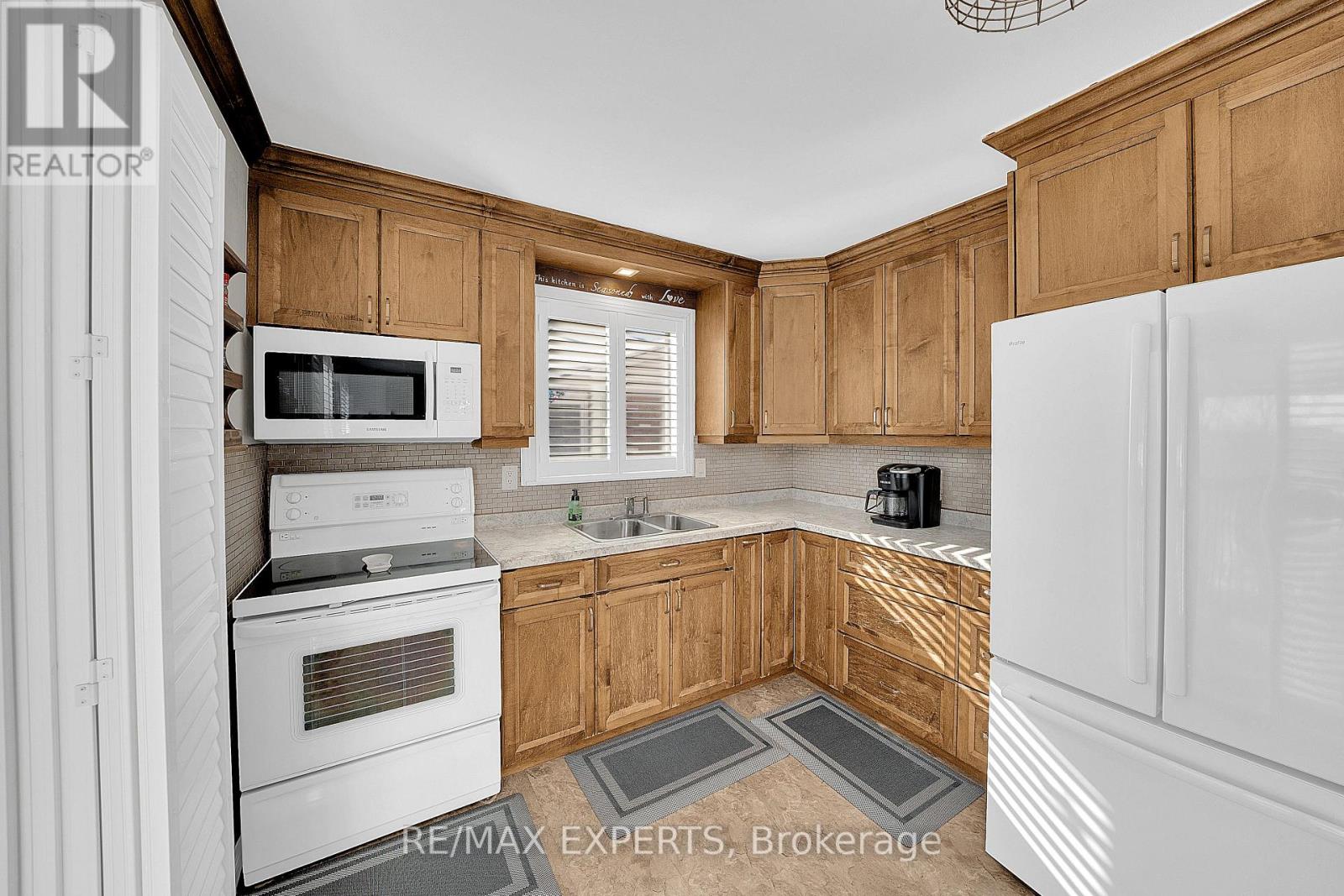 266 Britannia Avenue, Bradford West Gwillimbury (Bradford), Ontario  L3Z 1A7 - Photo 16 - N12757804