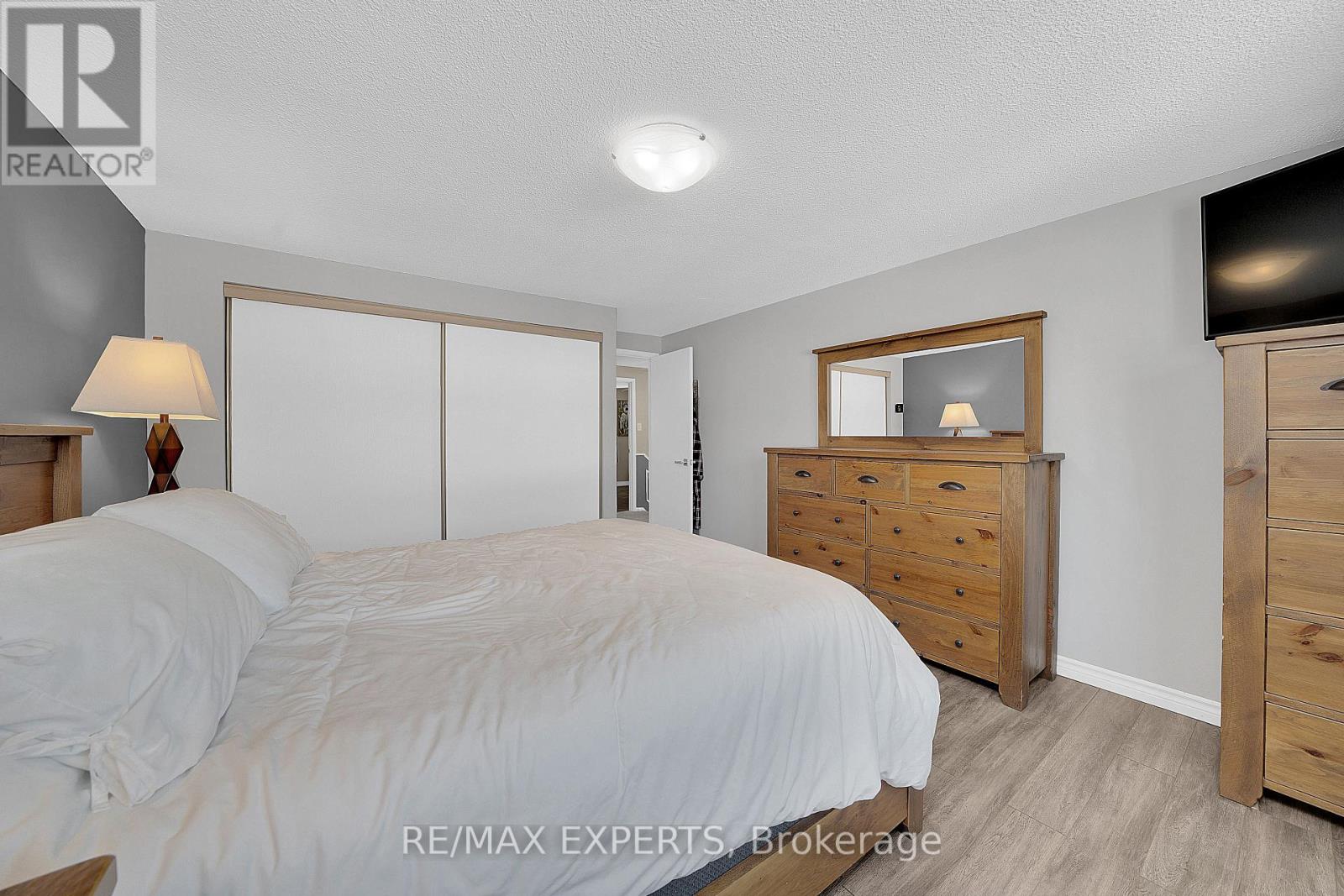 266 Britannia Avenue, Bradford West Gwillimbury (Bradford), Ontario  L3Z 1A7 - Photo 24 - N12757804