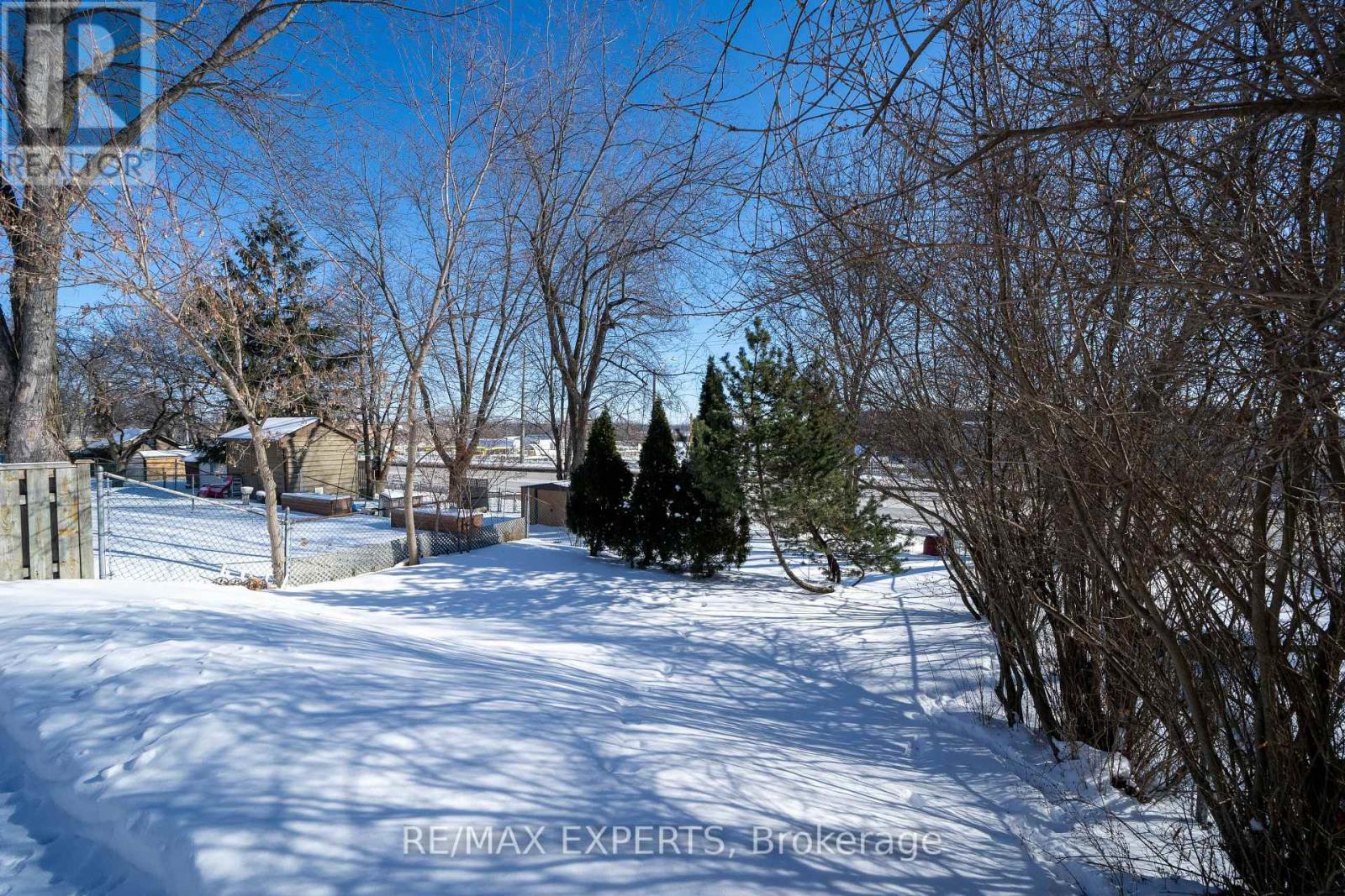 266 Britannia Avenue, Bradford West Gwillimbury (Bradford), Ontario  L3Z 1A7 - Photo 41 - N12757804