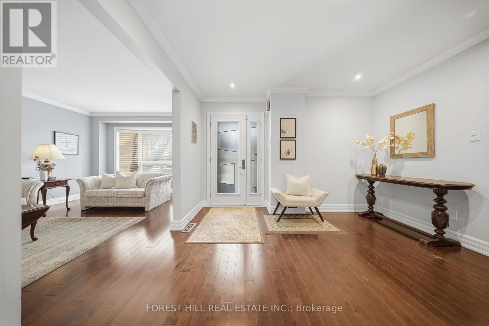 12 Felicia Court, Vaughan, Ontario  L4J 5K6 - Photo 2 - N12757828