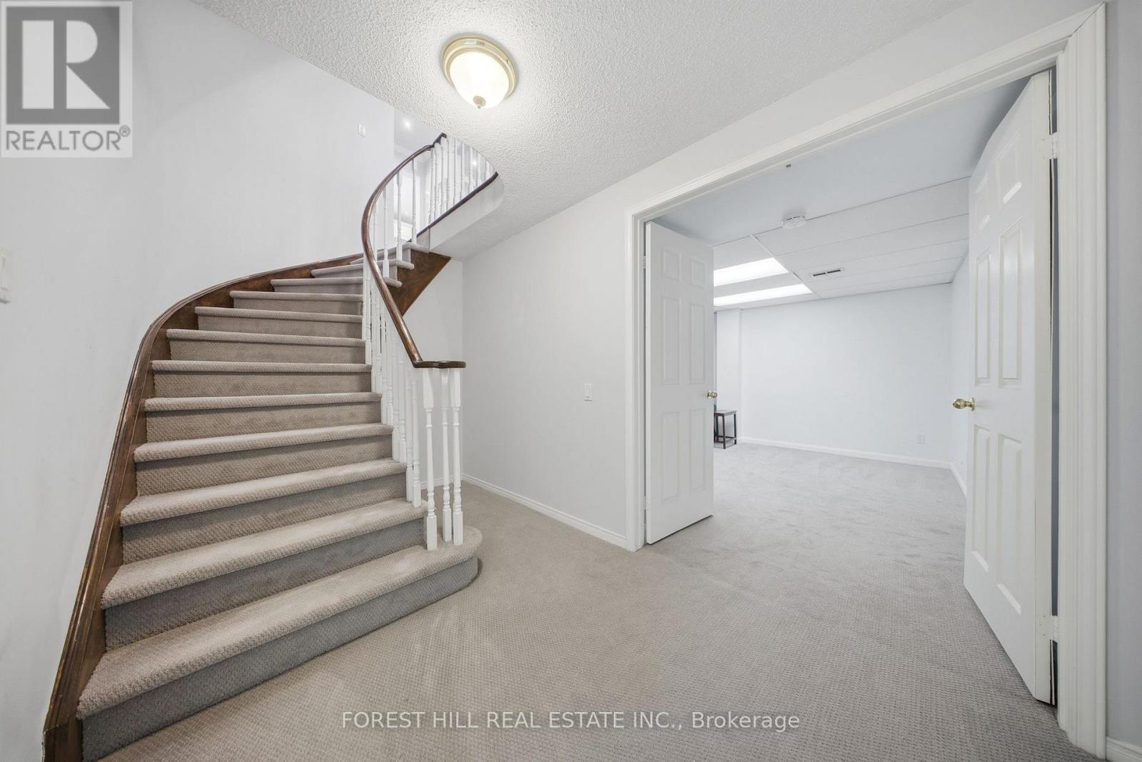 12 Felicia Court, Vaughan, Ontario  L4J 5K6 - Photo 37 - N12757828