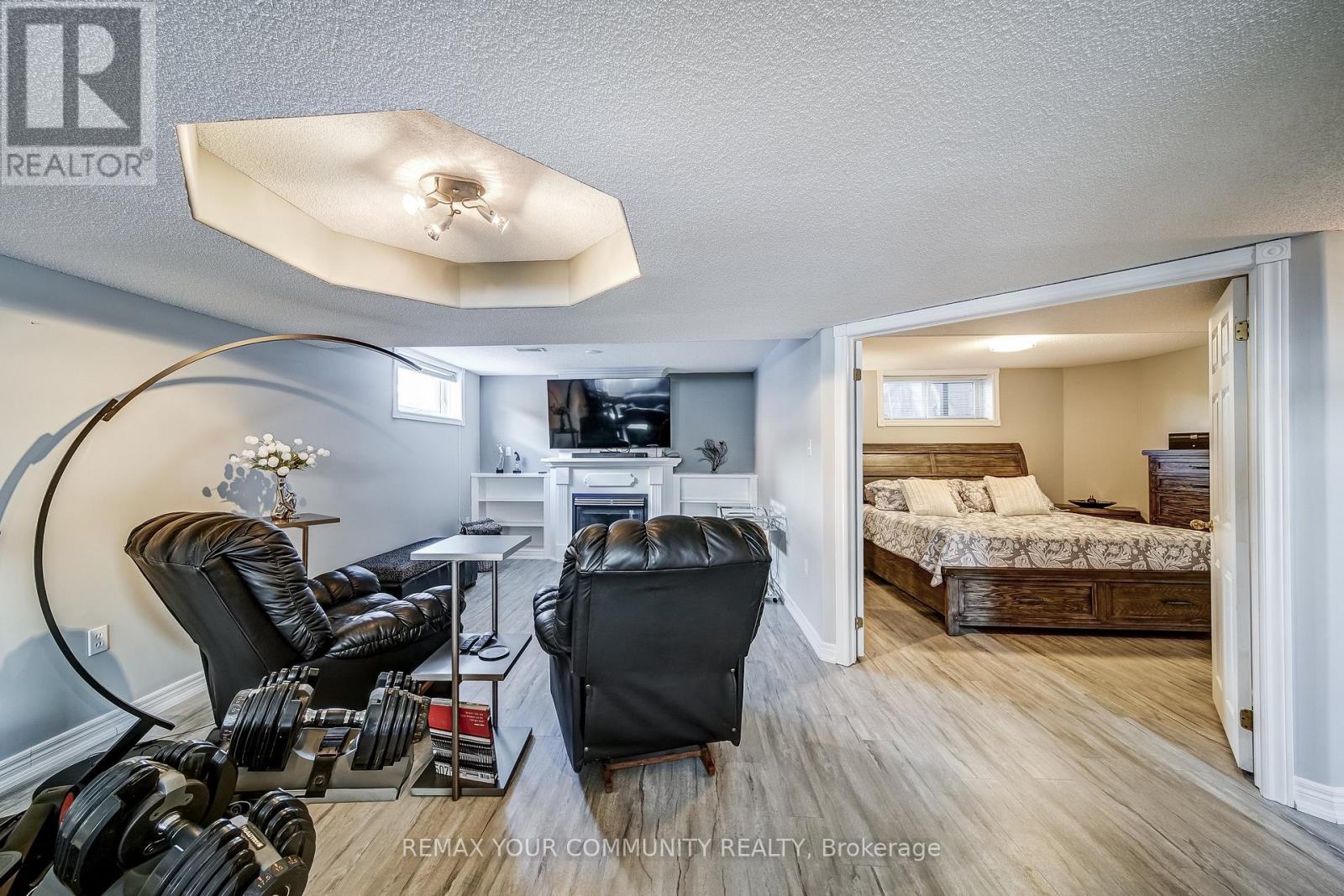 53 Highcastle Avenue, Georgina, Ontario  L4P 4B4 - Photo 30 - N12757890