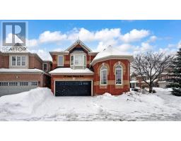107 GLADYS CLARKSON DRIVE, Whitchurch-Stouffville, Ontario