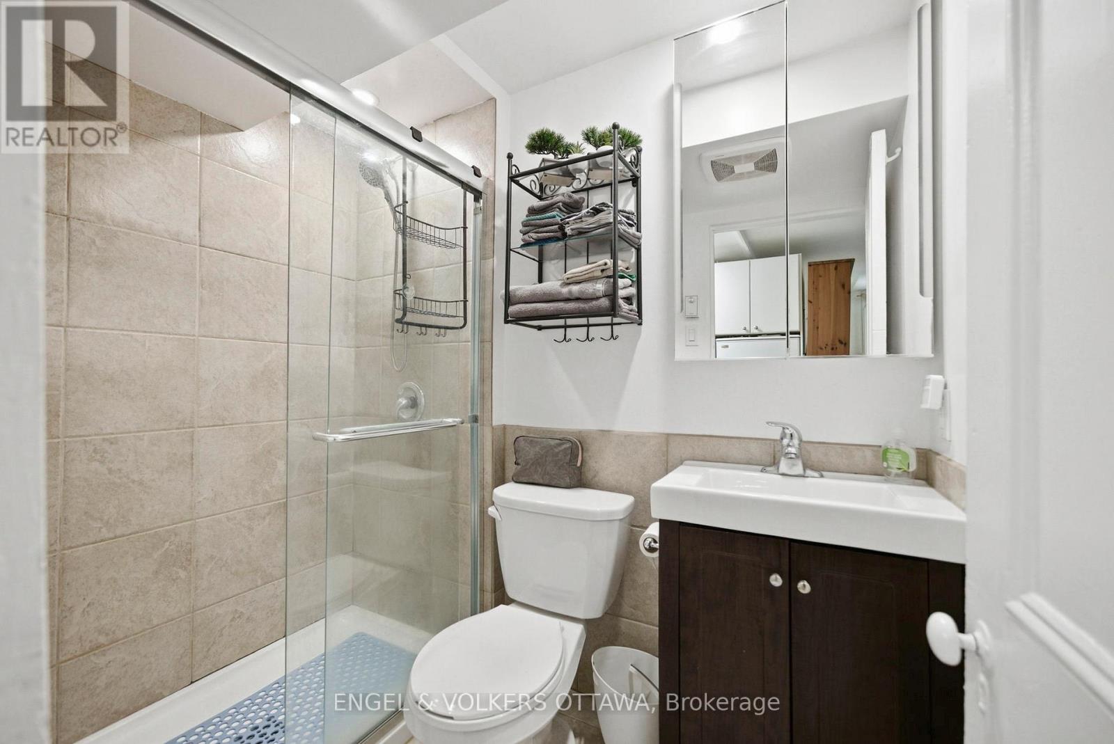 407 Echo Drive, Ottawa, Ontario  K1S 1N5 - Photo 42 - X12757274