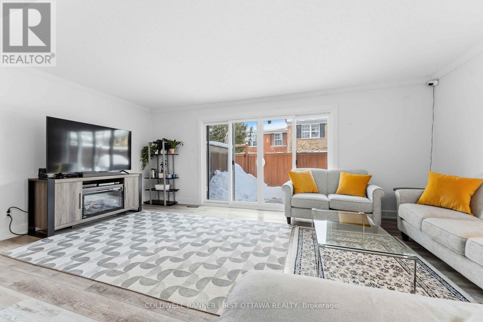 33 Monterey Drive, Ottawa, Ontario  K2H 7A9 - Photo 10 - X12757786