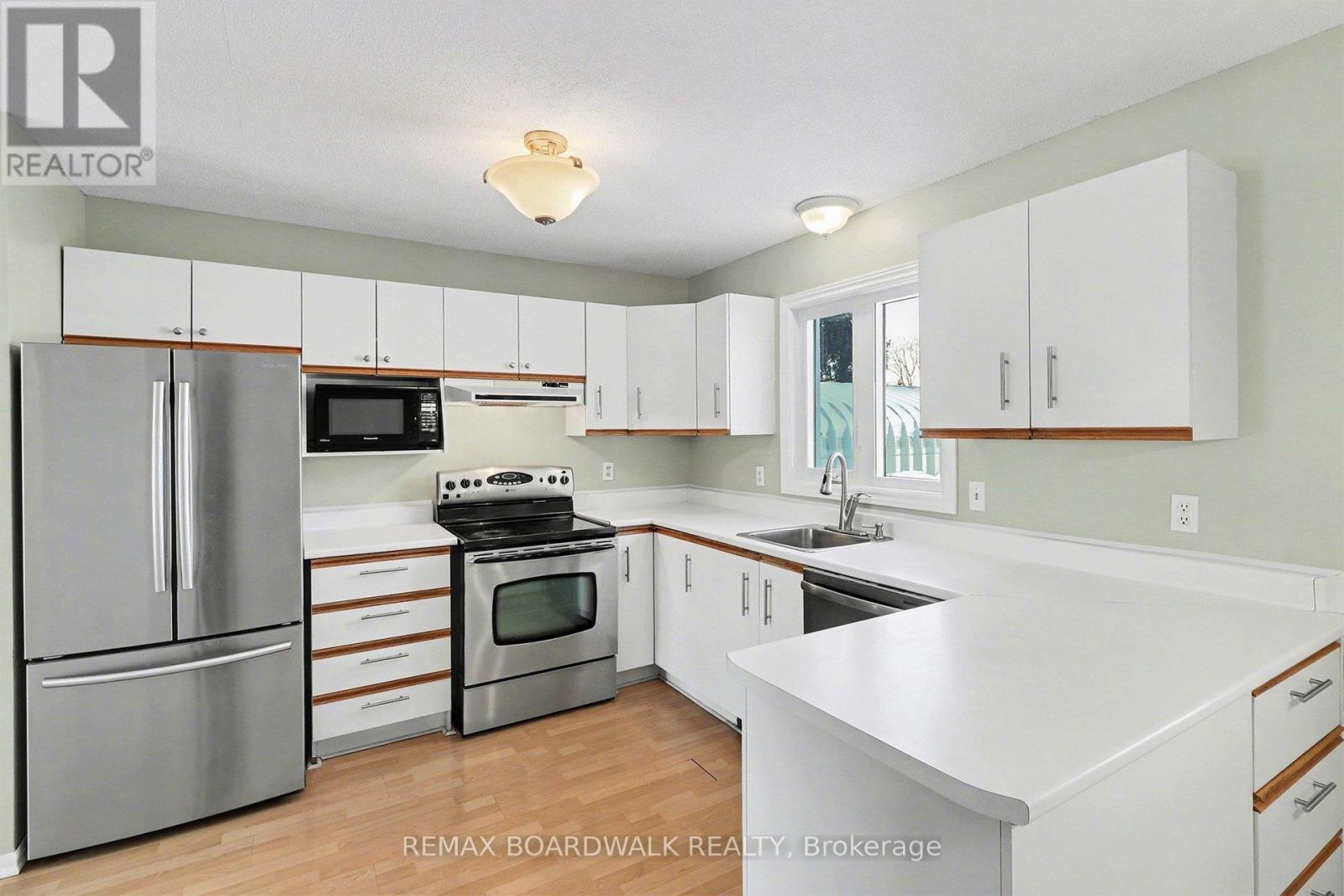 16319 Seventh Road, North Stormont, Ontario  K0C 1W0 - Photo 11 - X12757932