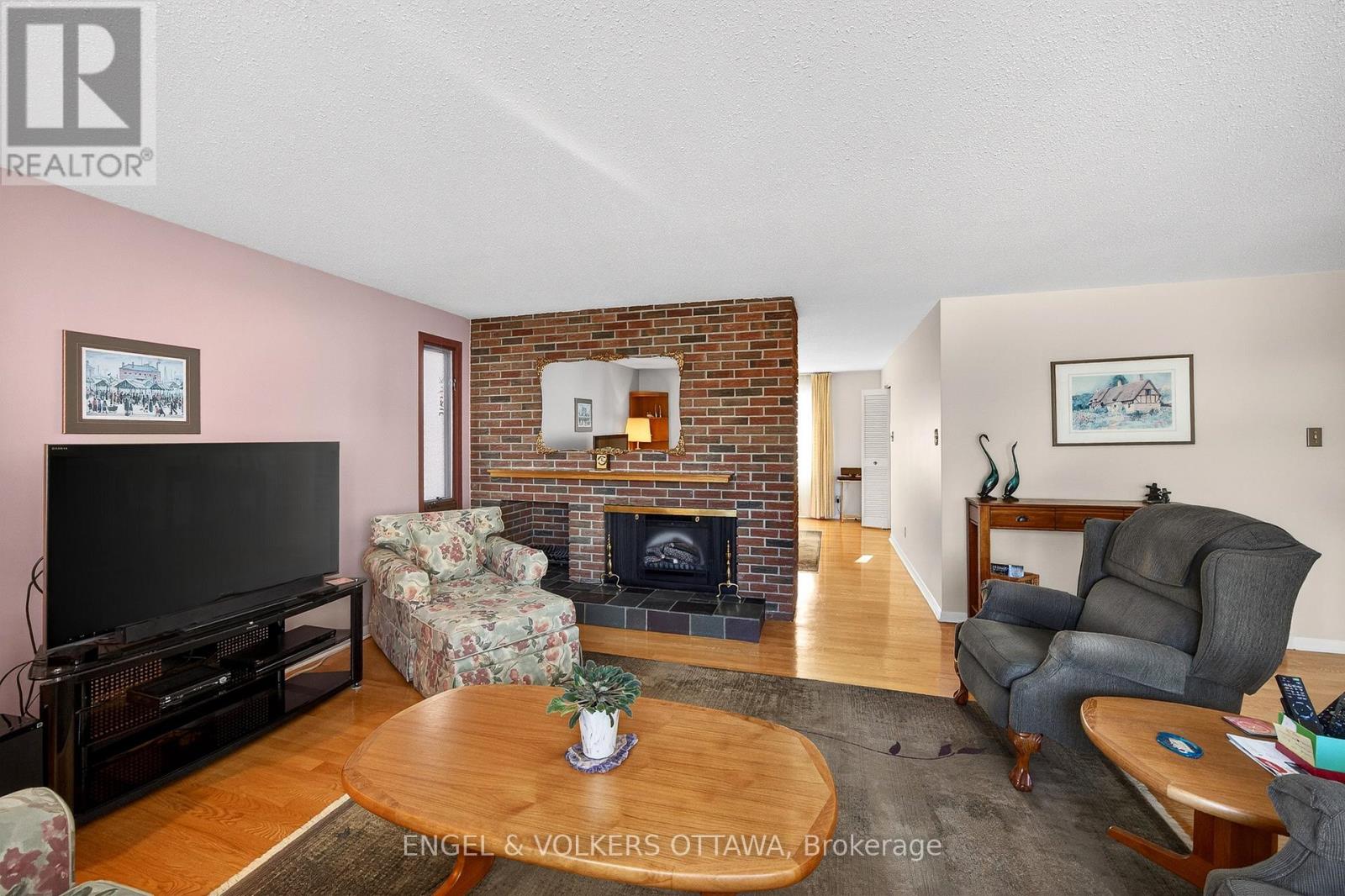 34 Wallford Way, Ottawa, Ontario  K2E 6B6 - Photo 11 - X12757948