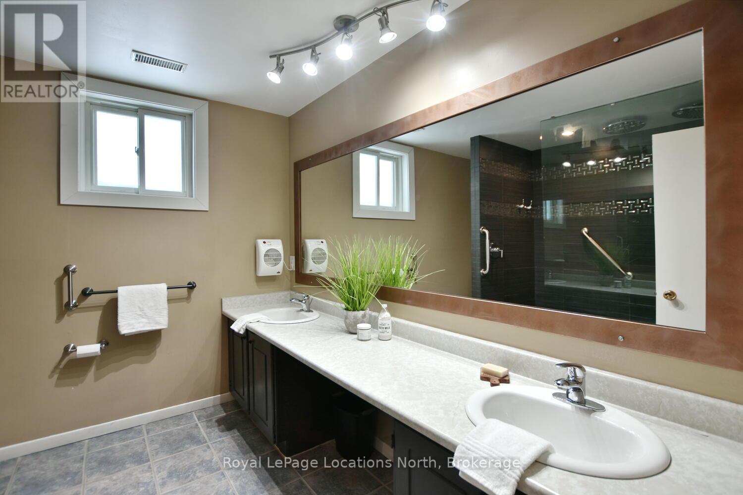 53 Alice Street, Collingwood, Ontario  L9Y 4E9 - Photo 39 - S12756870