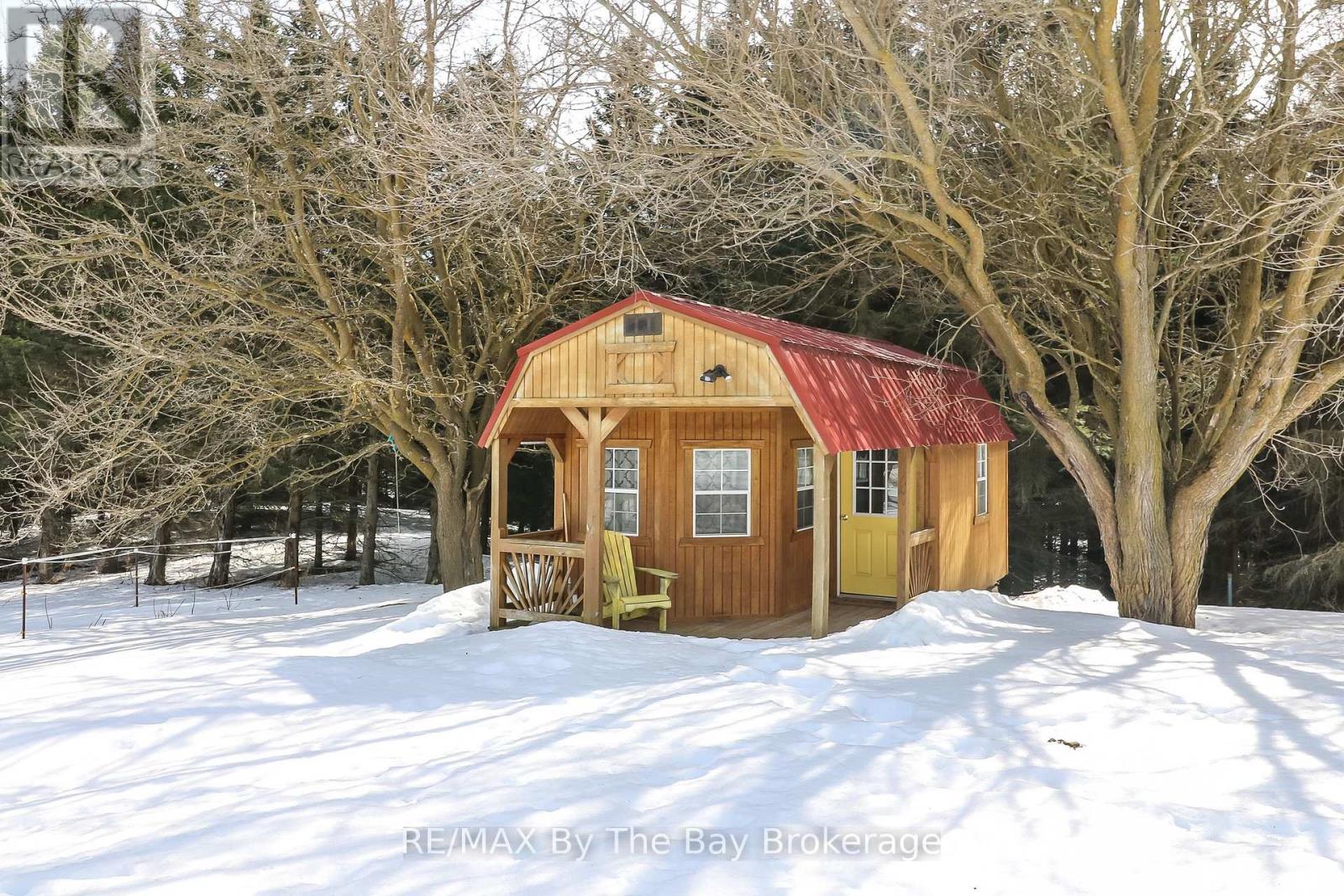 2553 County 42 Road, Clearview, Ontario  L0M 1S0 - Photo 45 - S12757382