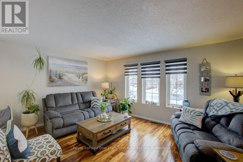 145 Parkside Drive W, Centre Wellington, Ontario  N1M 3M4 - Photo 12 - X12669188