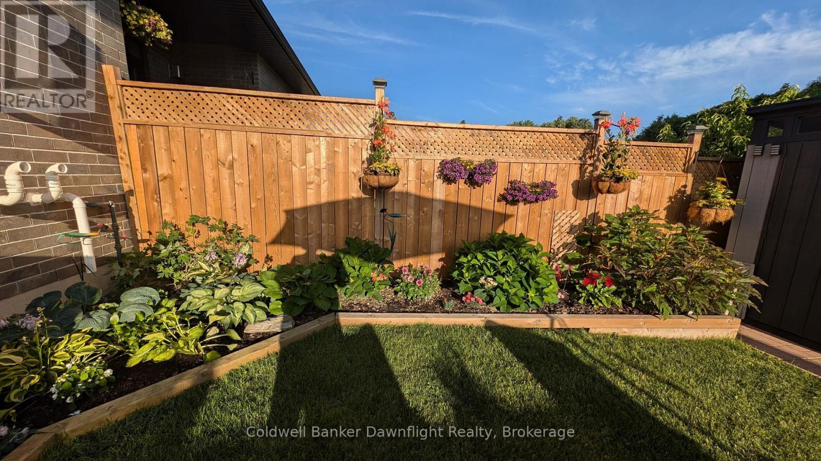 84 Rowe Avenue, South Huron, Ontario  N0M 1S1 - Photo 39 - X12748026