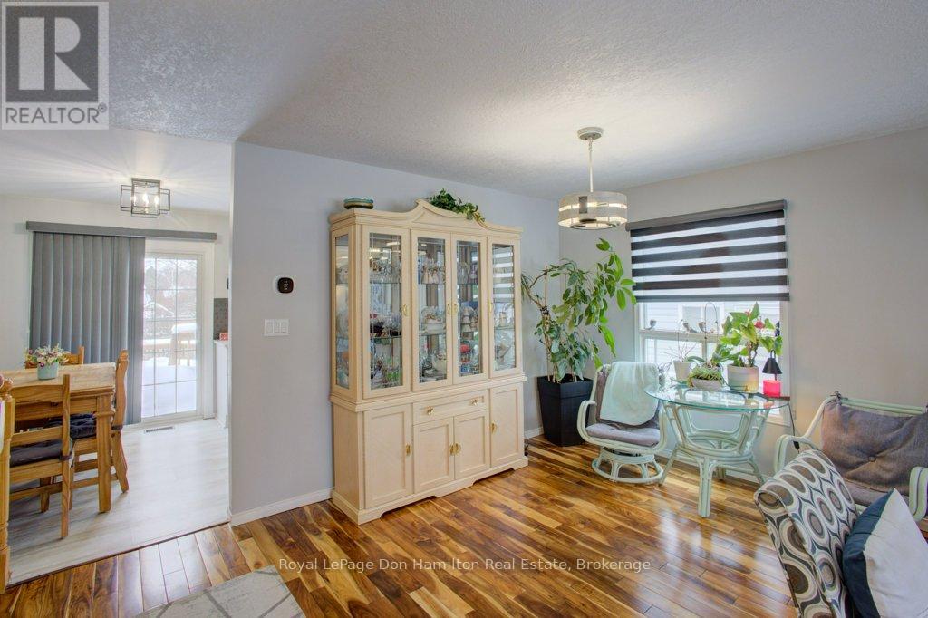 145 Parkside Drive W, Centre Wellington, Ontario  N1M 3M4 - Photo 14 - X12669188