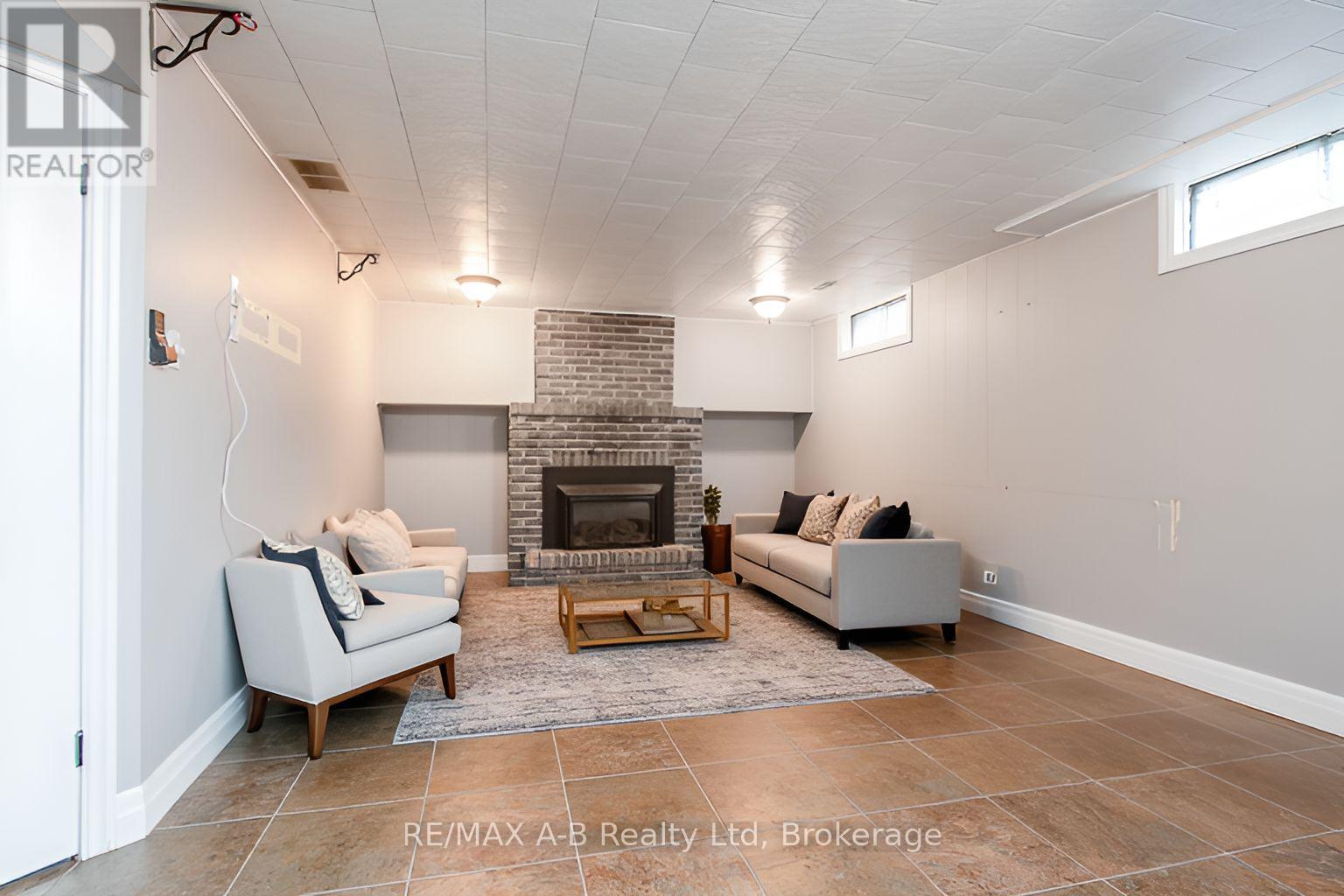 113 Hastings Court, Wilmot, Ontario  N3A 2T4 - Photo 22 - X12749948