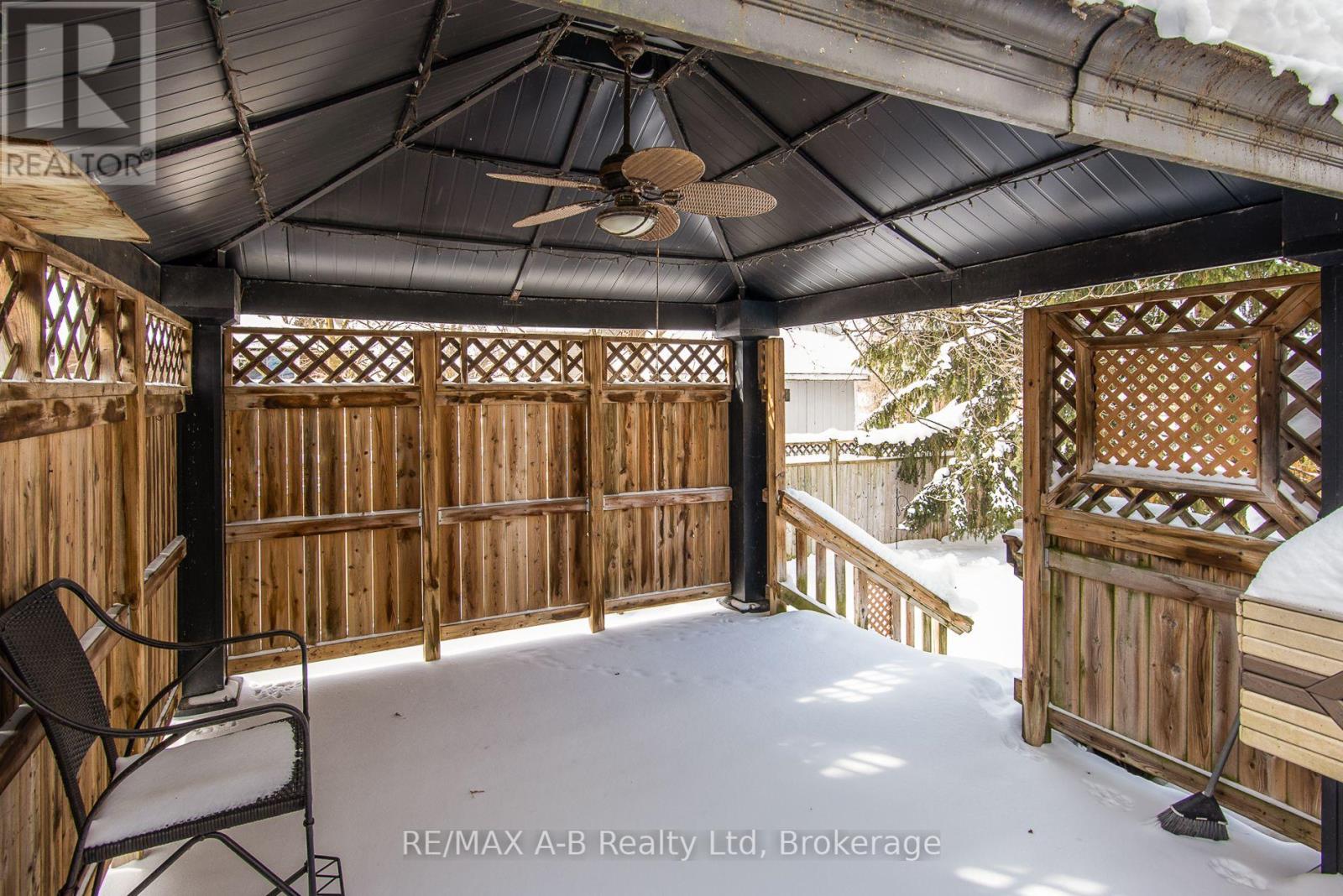 113 Hastings Court, Wilmot, Ontario  N3A 2T4 - Photo 6 - X12749948