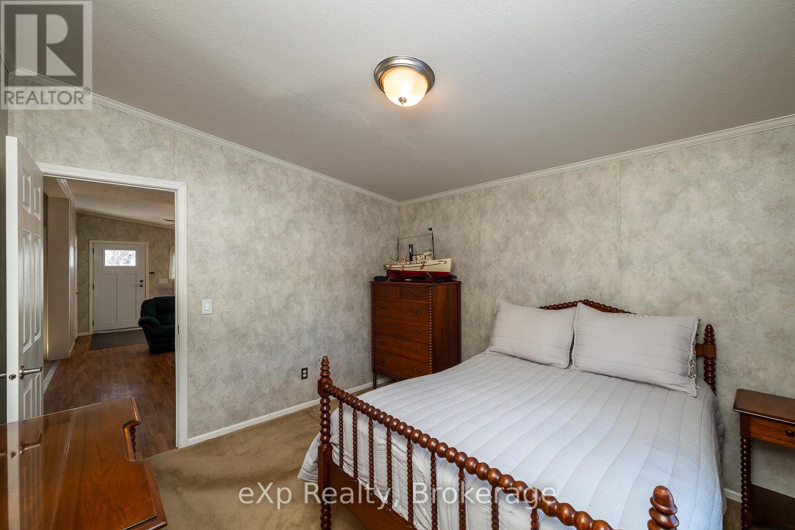 110 Rosewood Drive, Georgian Bluffs, Ontario  N4K 5N5 - Photo 17 - X12756680