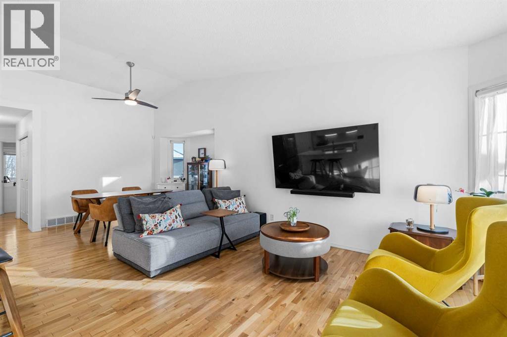 343 Harvest Lake Green Ne, Calgary, Alberta  T3K 4R1 - Photo 4 - A2283820