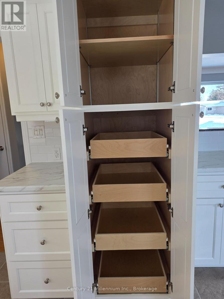 Unit 1 - 398 Kingsway Street, Kincardine, Ontario  N2Z 1W3 - Photo 15 - X12756876