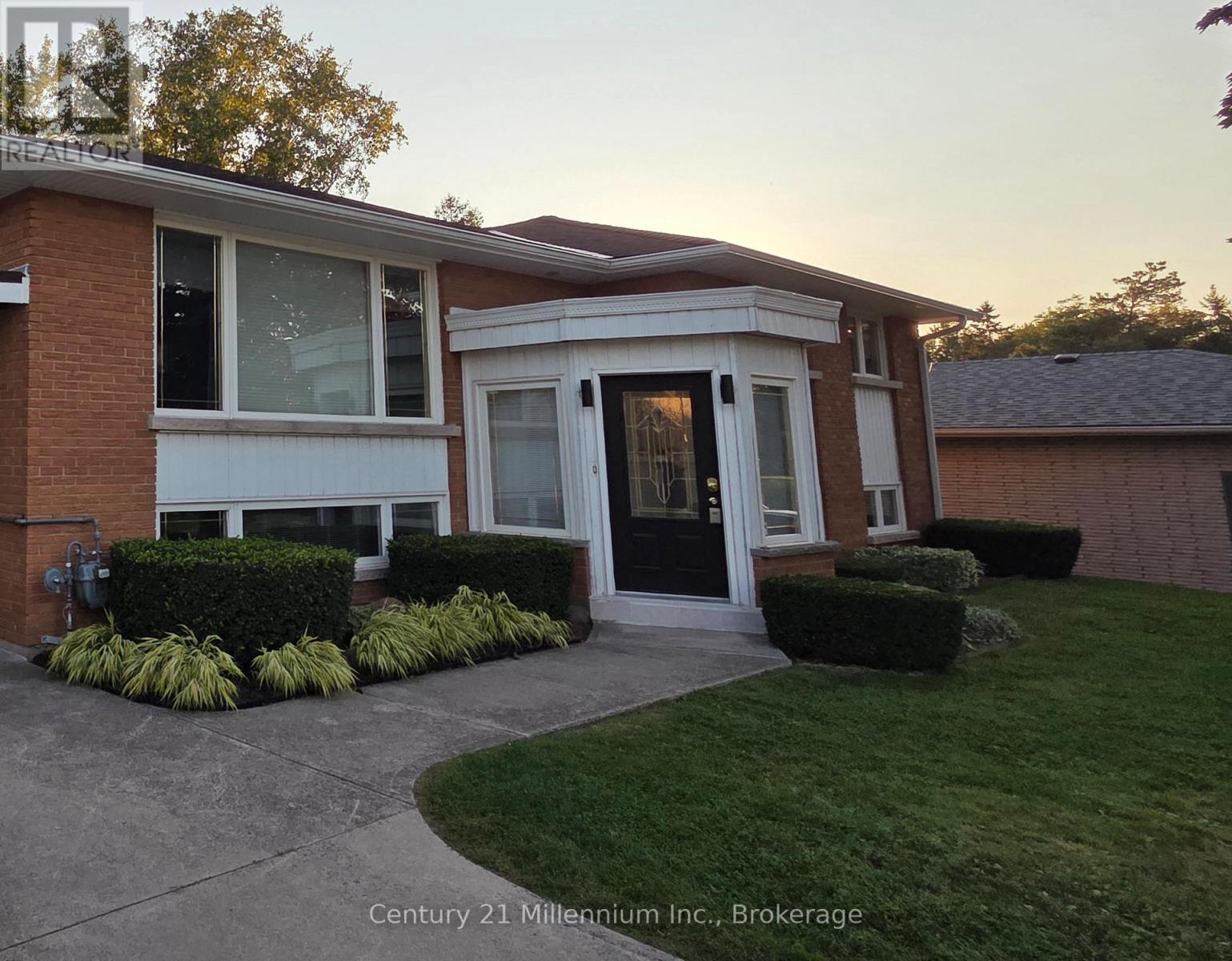 Unit 1 - 398 Kingsway Street, Kincardine, Ontario  N2Z 1W3 - Photo 4 - X12756876