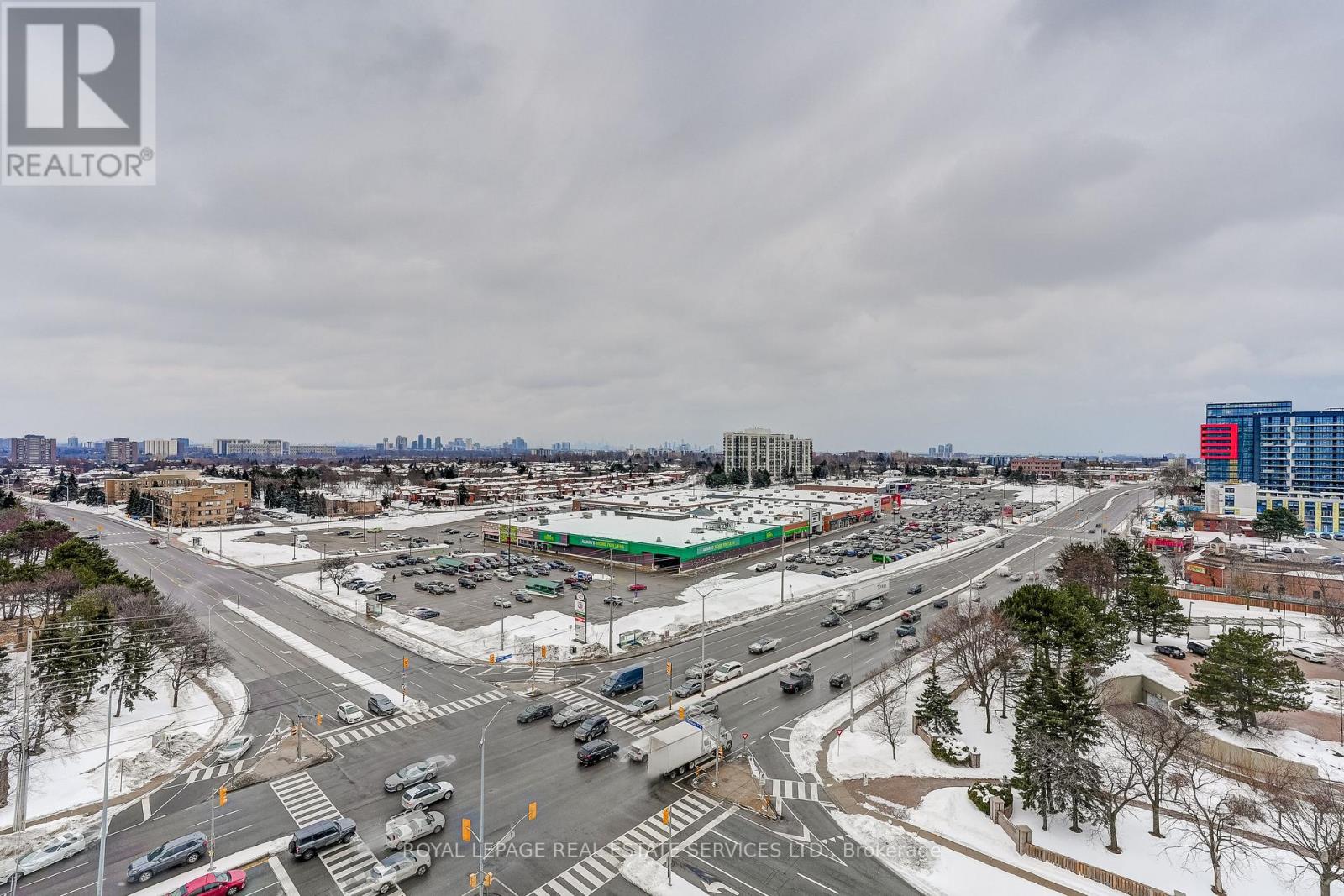 1359 Rathburn Road, Mississauga, Ontario  L4W 5P7 - Photo 26 - W12757802