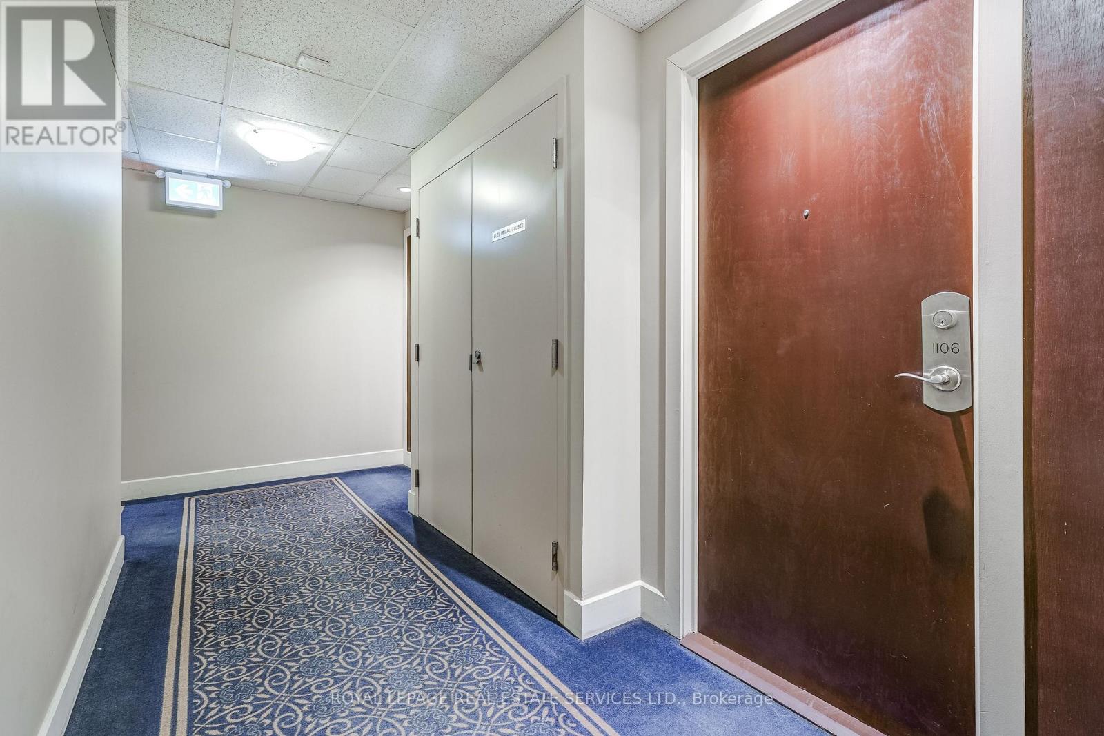 1359 Rathburn Road, Mississauga, Ontario  L4W 5P7 - Photo 7 - W12757802