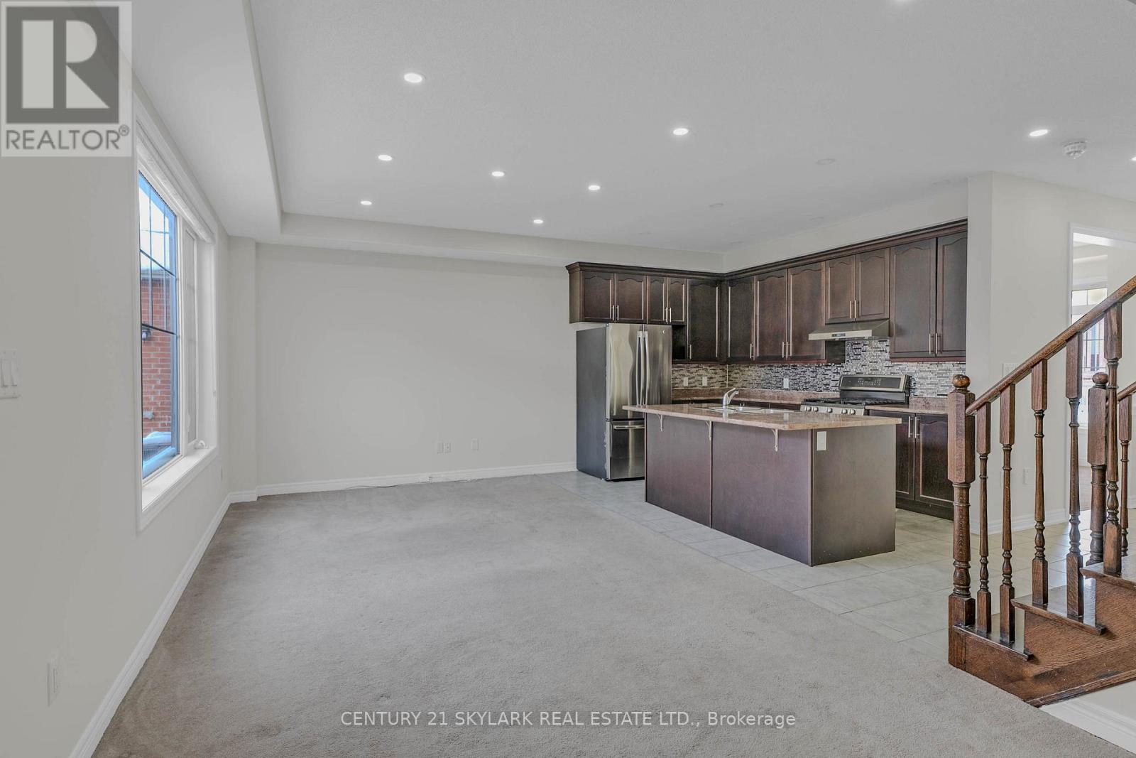 4 Primo Road, Brampton, Ontario  L7A 3Y1 - Photo 7 - W12757850