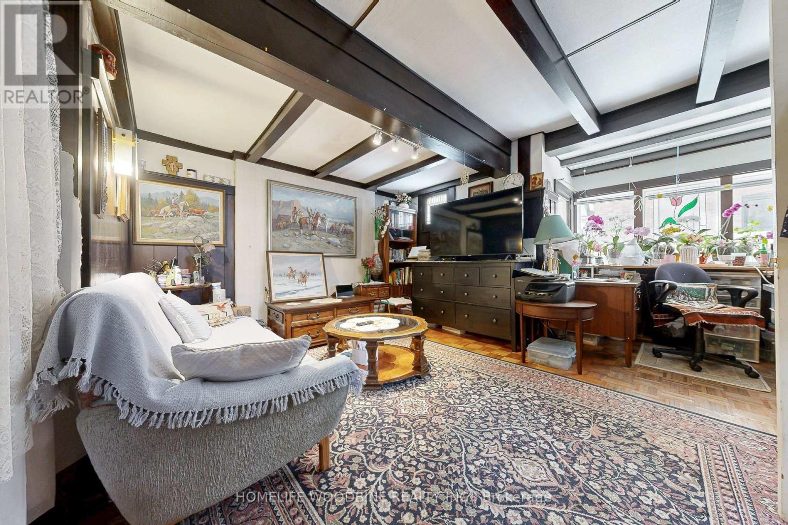 96 Boustead Avenue, Toronto, Ontario  M6R 1Y9 - Photo 11 - W12757896