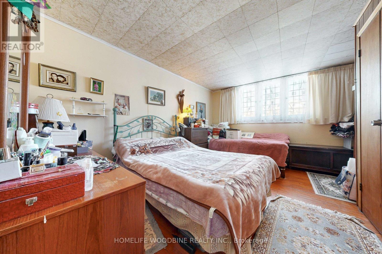 96 Boustead Avenue, Toronto, Ontario  M6R 1Y9 - Photo 16 - W12757896